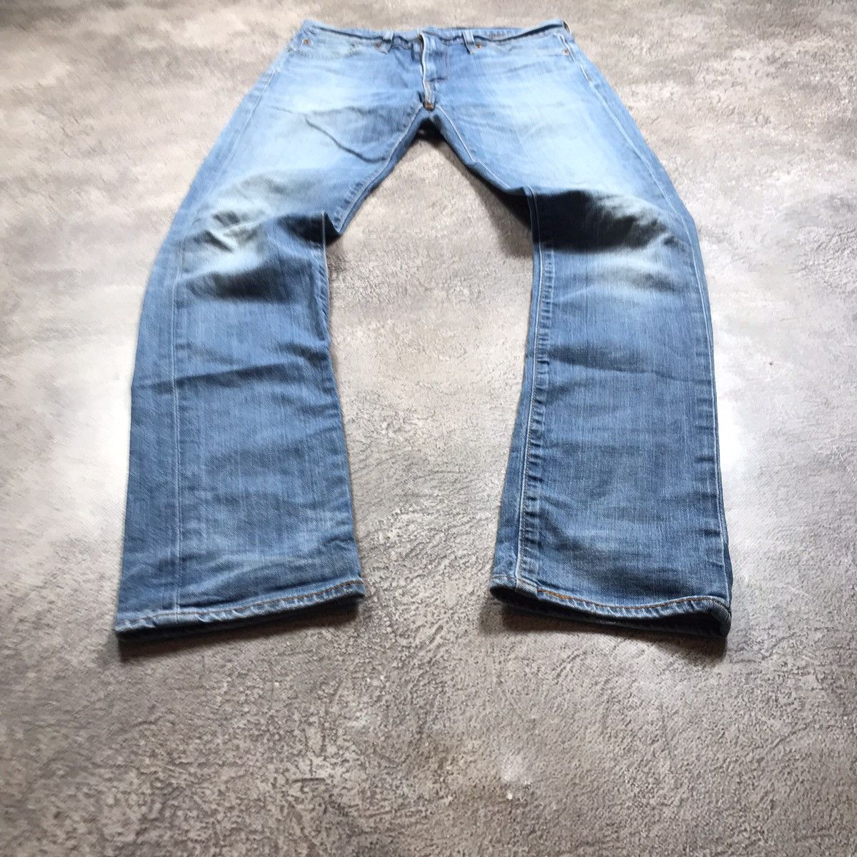 Vintage Vintage 90s Levis Distressed Baggy Jeans Grunge Thrashed 32 Size US 32 / EU 48 - 1 Thumbnail
