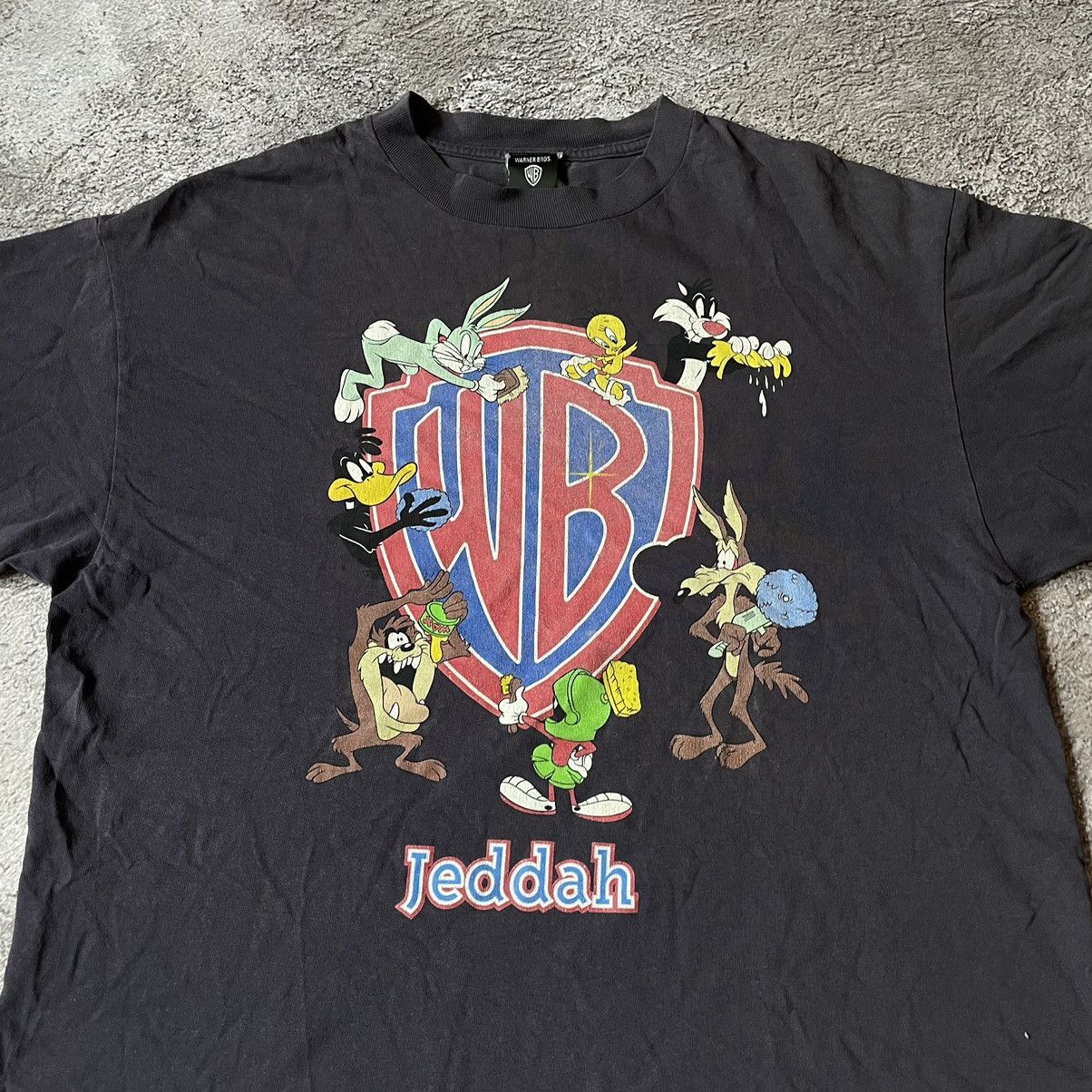 Vintage Vintage 2000s Warner Bros Graphic Tee Sun Faded Punk Boxy XL Size US XL / EU 56 / 4 - 1 Thumbnail
