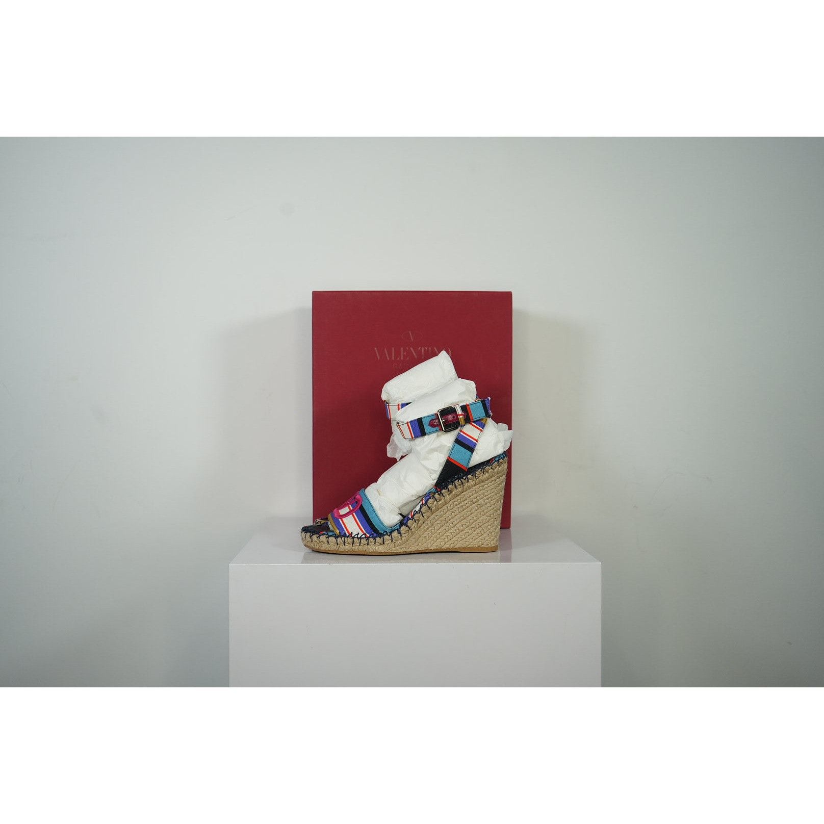 Valentino Garavani Vlogo Pop Baiadera Espadrille Platform We Shoes, Women's (Size 9)