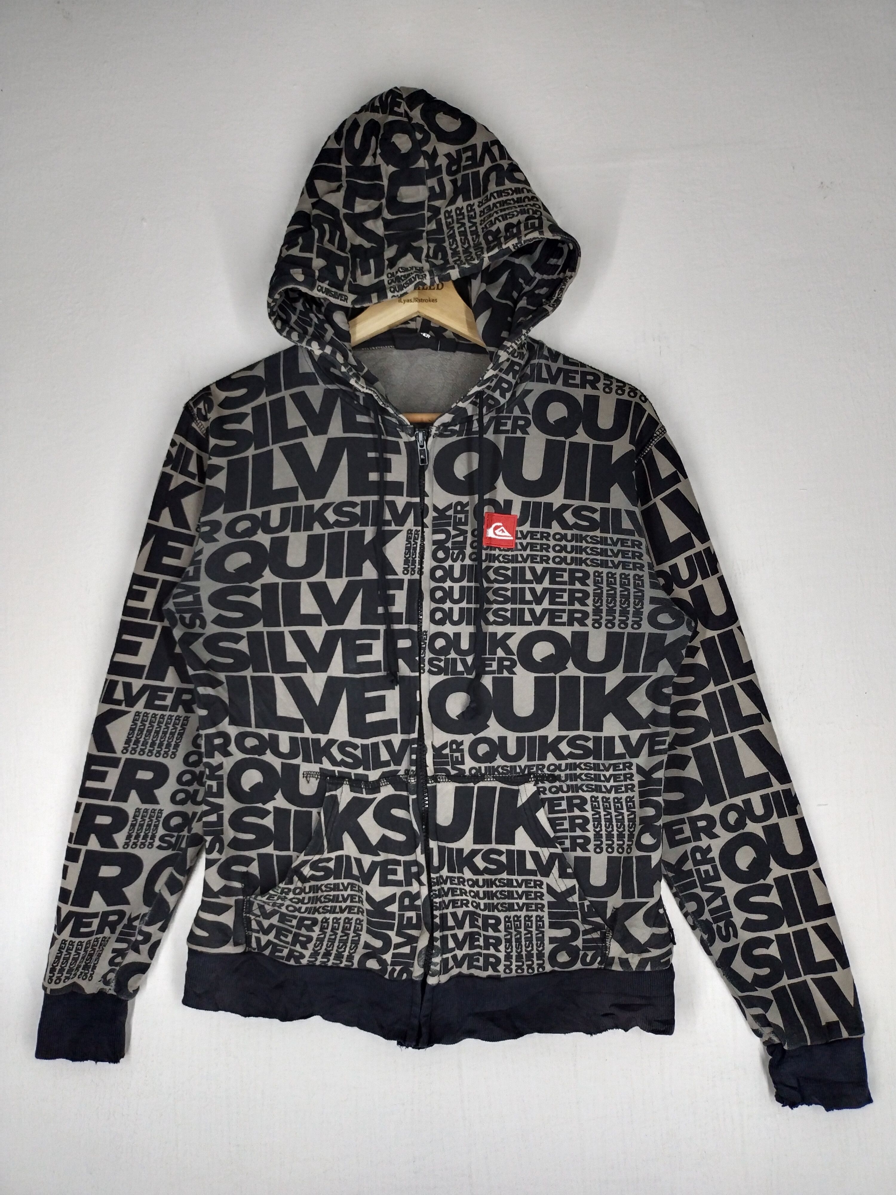 Quiksilver × Vintage Quiksilver All Over Print Hoodie Sweatshirt Size S Size US S / EU 44-46 / 1 - 1 Thumbnail