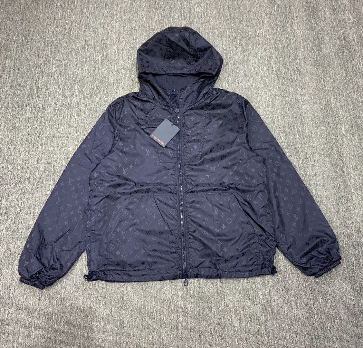 Louis Vuitton Louis Vuitton Blue dark full print double-sided jacket Size US S / EU 44-46 / 1 - 3 Thumbnail