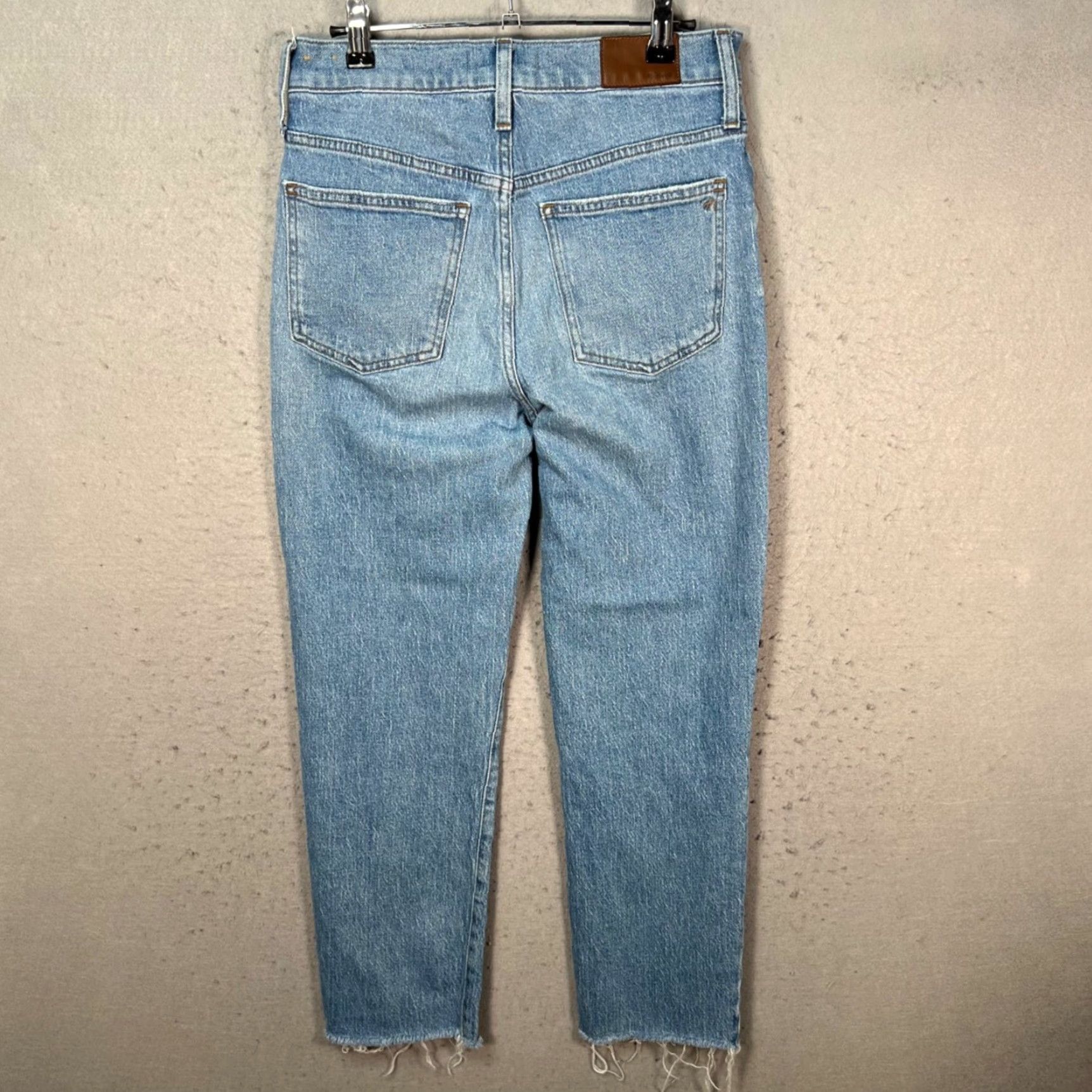 Madewell Madewell Jeans Woman 27 The Perfect Vintage Light Wash High Rise Raw Hem 5-Pocket Denim Straight Sizes Adult Womens Size 27" / US 4 / IT 40 - 2 Thumbnail