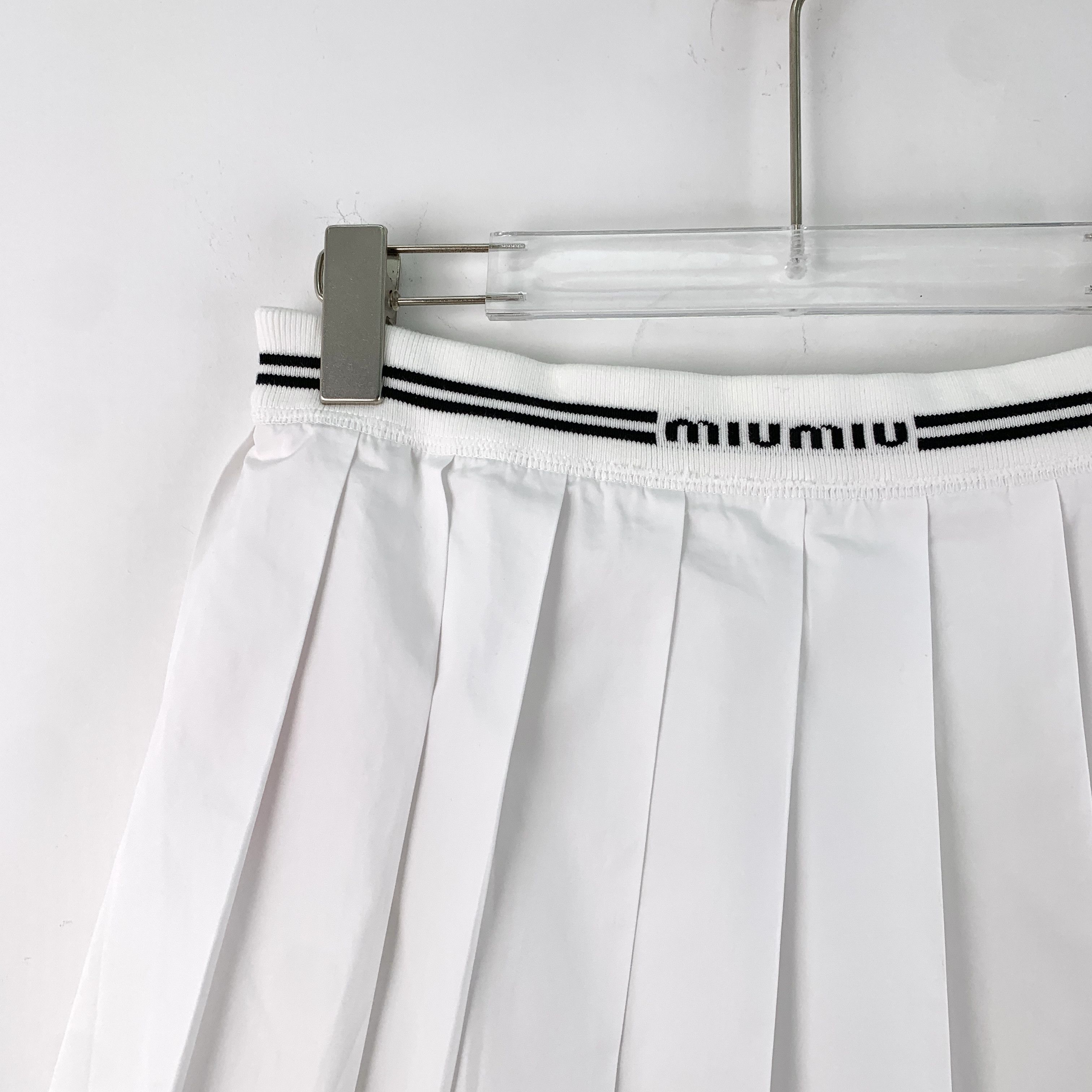 Miu Miu Miu Miu Skirt White Striped Logo Pleated Mini Skirt Size 30" / US 8 / IT 44 - 5 Thumbnail
