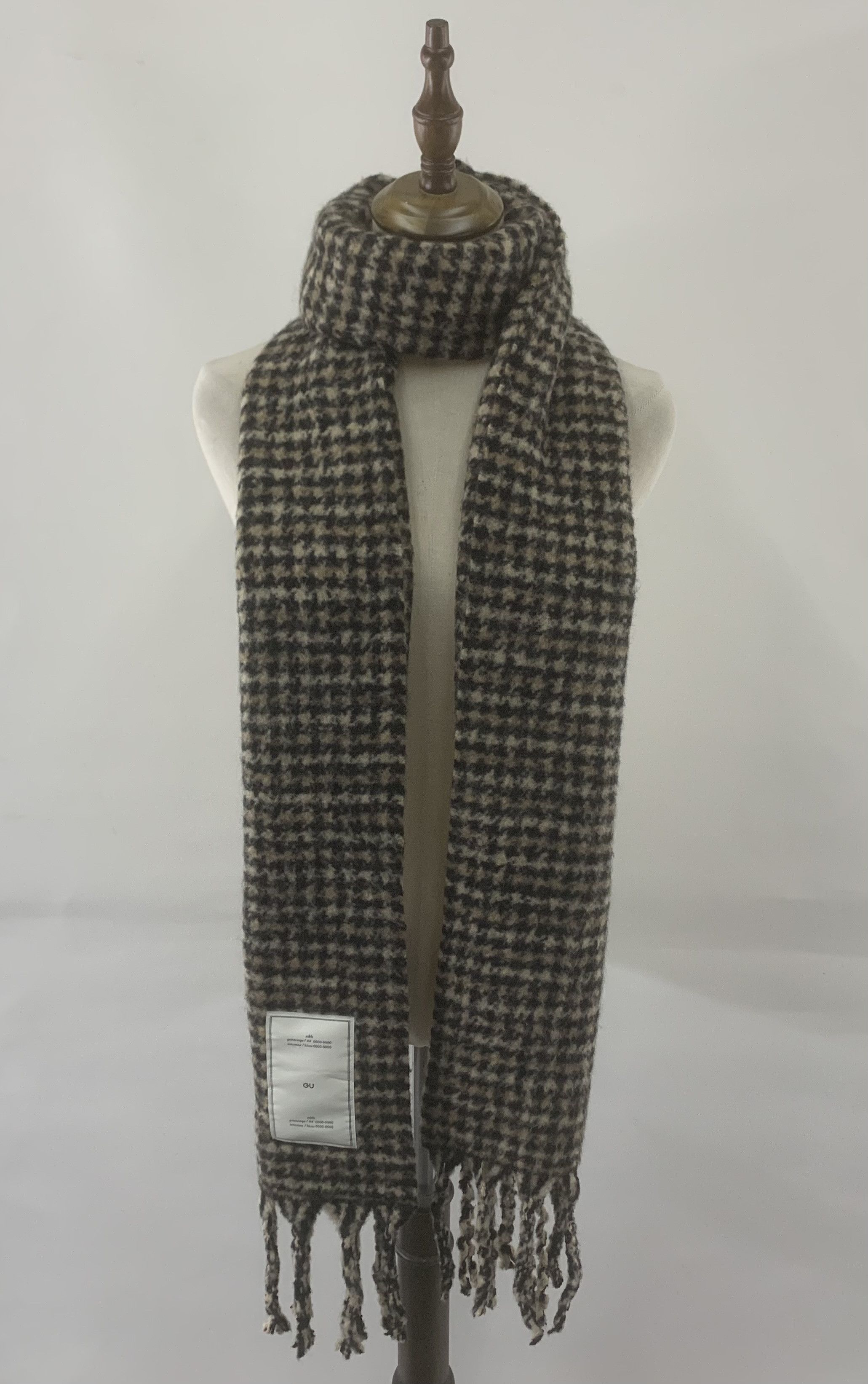 GU GU Scarf Wool Muffler Neck Wrap BL9267 Size ONE SIZE - 1 Thumbnail