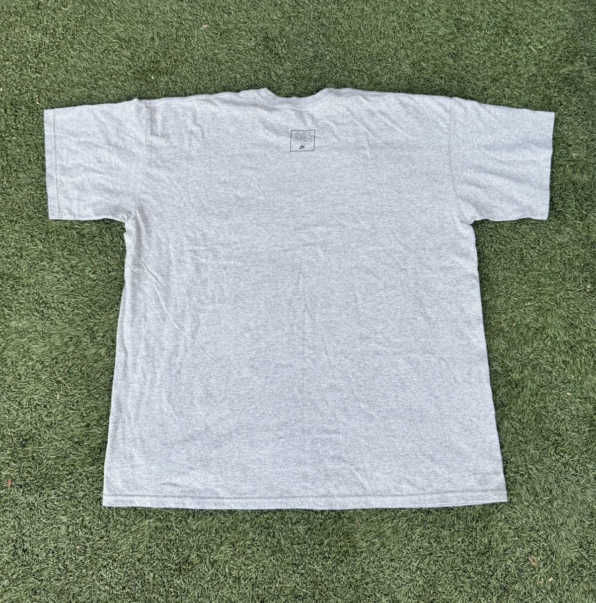 Nike Vintage 90s Nike Gray Pocket Tee T Shirt White Tag XXL USA Size US XXL / EU 58 / 5 - 8 Thumbnail