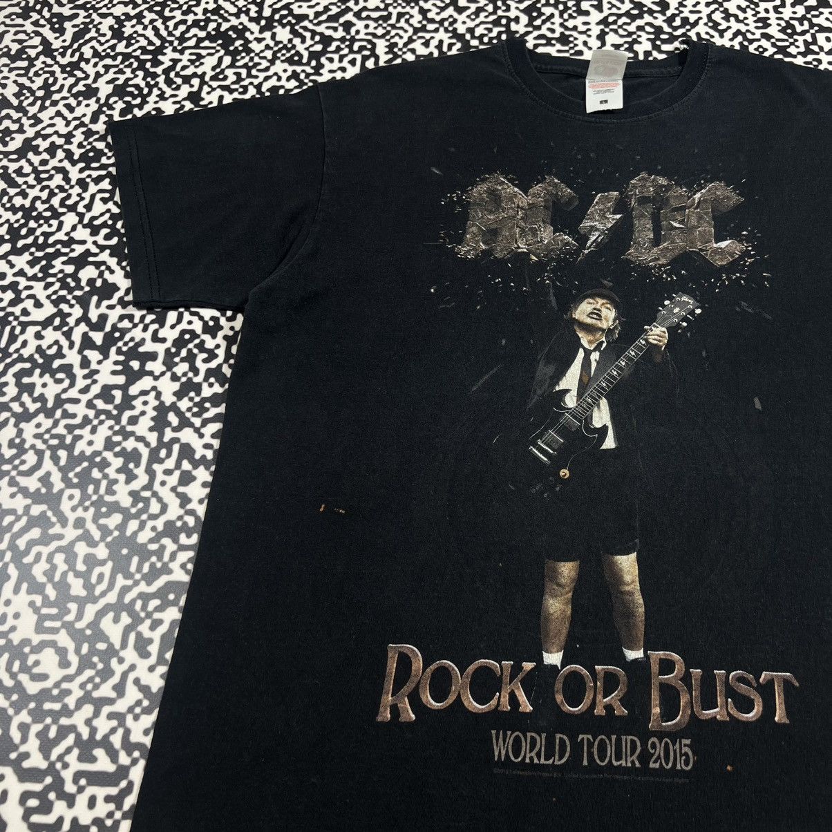 AC/DC Vintage Y2K AC/DC Rock Or Bust Band Rock Tour T-shirt Size US L / EU 52-54 / 3 - 4 Thumbnail