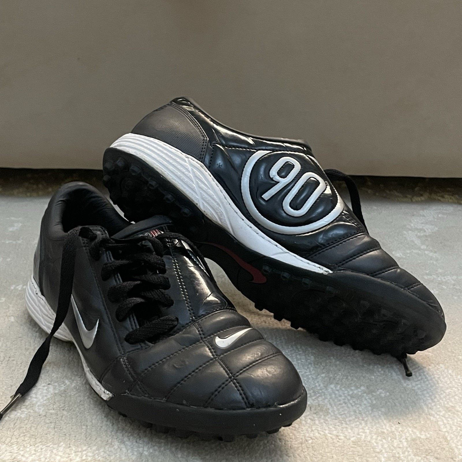 Nike vintage Nike Total 90 lll TF Shoes Astro Turf FootballSoccer Size US 7 / EU 40 - 1 Thumbnail