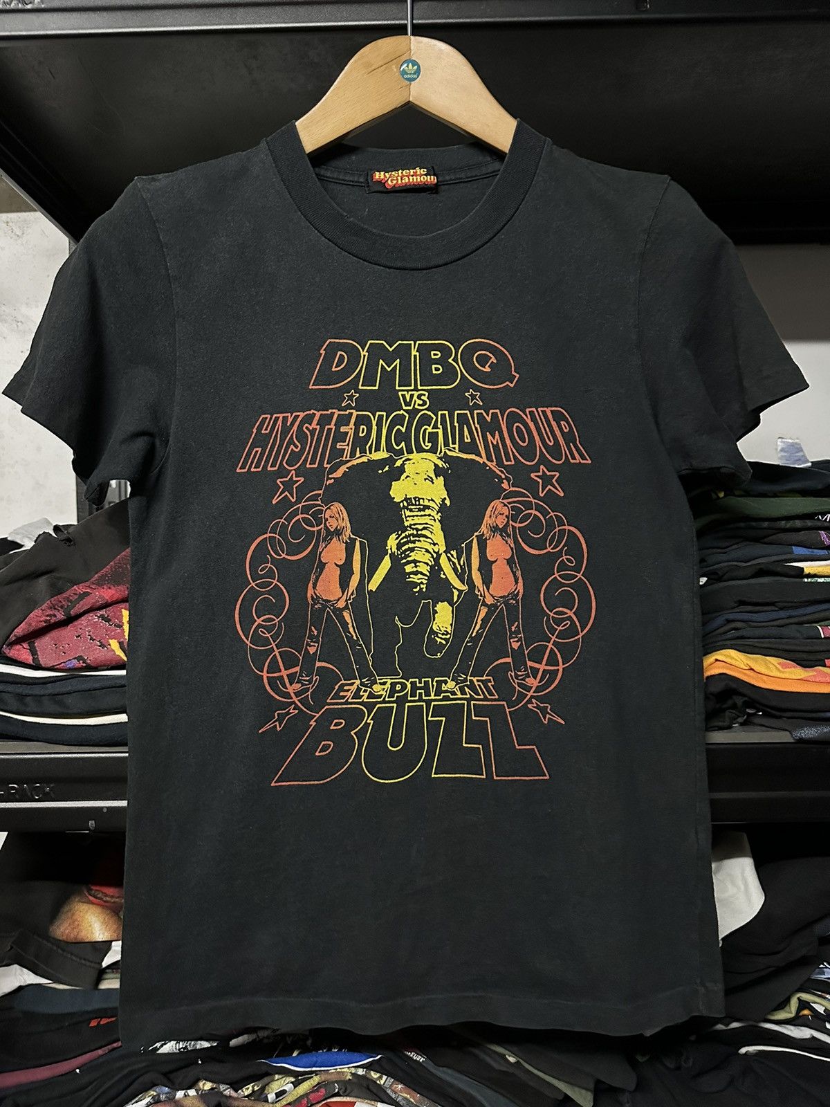 Hysteric Glamour Vintage 90s Hysteric Glamour Elephant Buzz Faded Tee Size US S / EU 44-46 / 1 - 1 Thumbnail