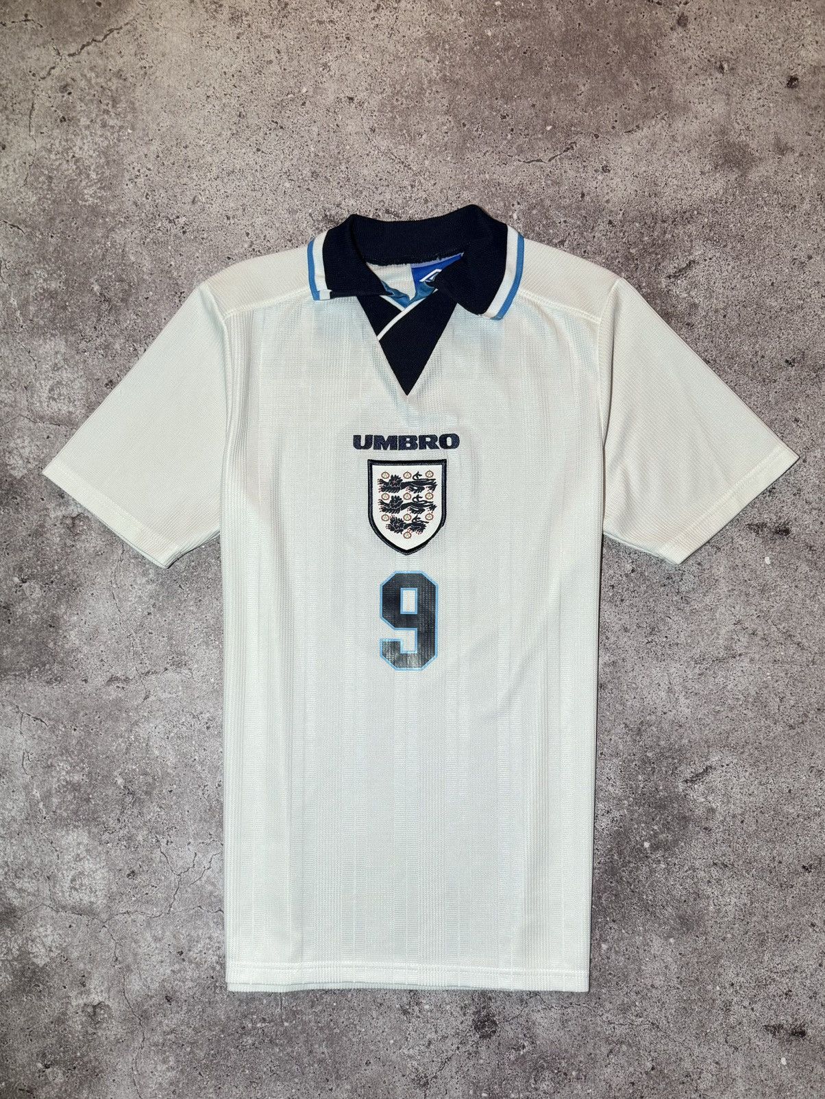 England 1995/96 Home football Umbro shirt #9 SHEARER Jersey