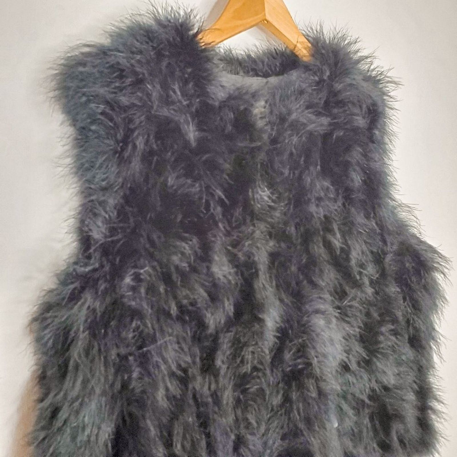 Yves Salomon Yves Salomon Black Feathers & Silk Sleeveless Vest Size 42 Size M / US 6-8 / IT 42-44 - 3 Thumbnail