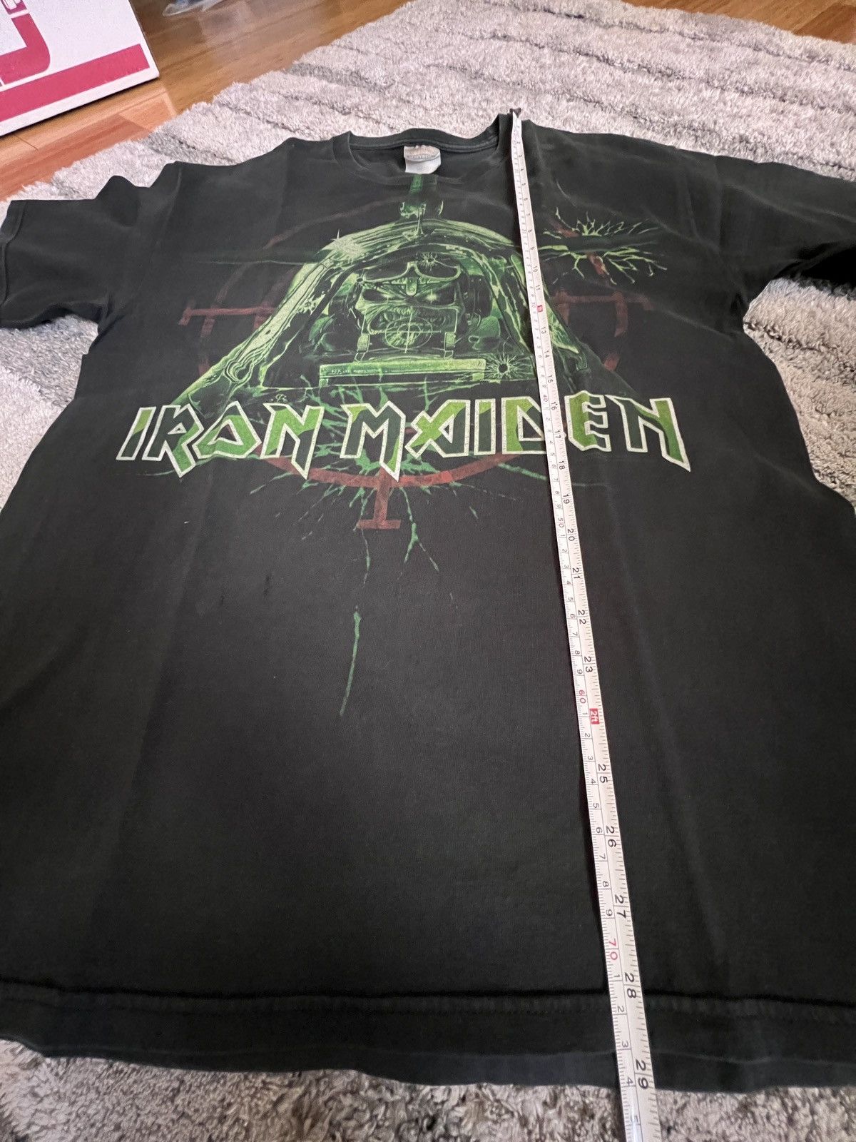 Hanes Iron maiden t shirt Size US L / EU 52-54 / 3 - 7 Thumbnail