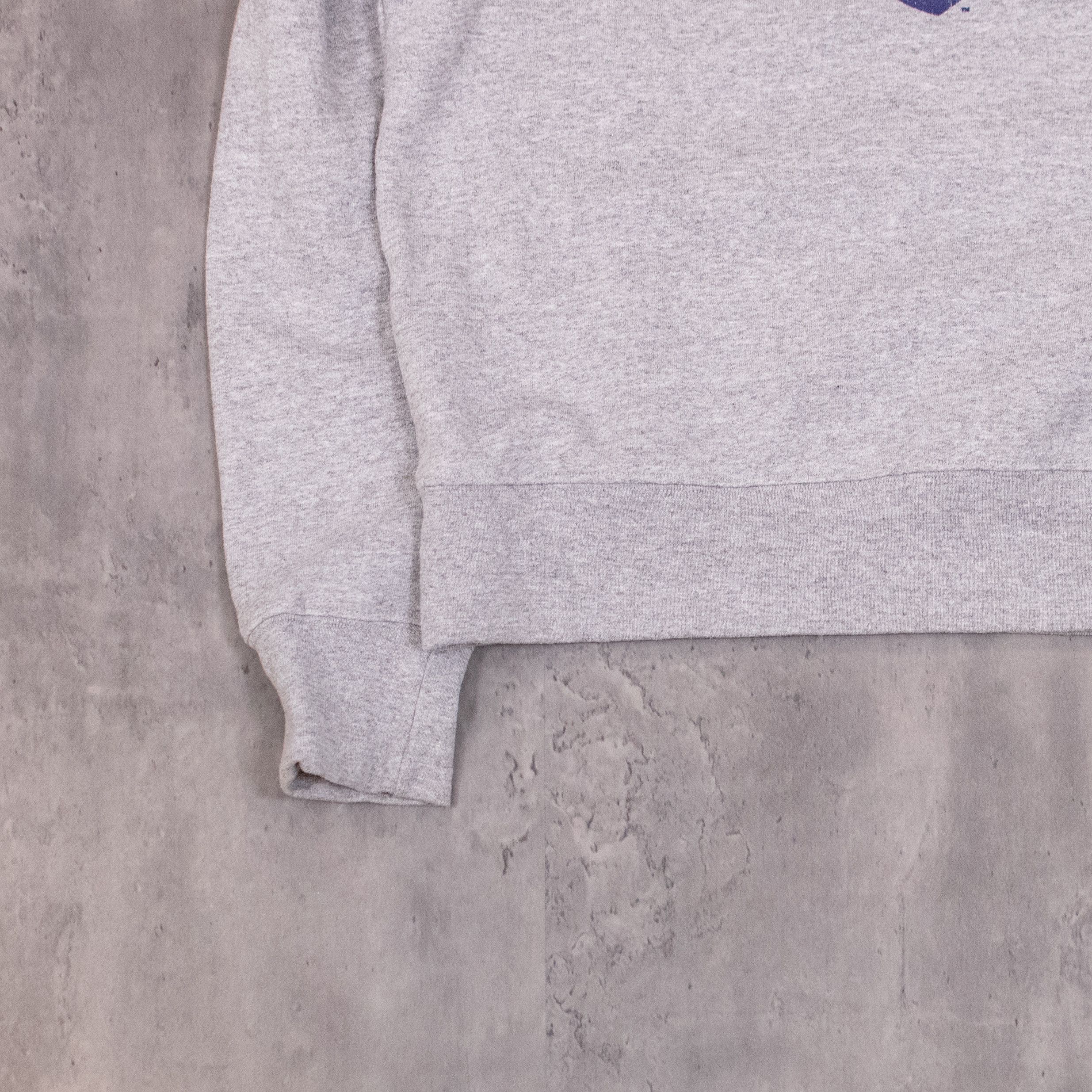 Champion × Vintage Y2K 2000's Champion Queen Half Zip Sweater Size US M / EU 48-50 / 2 - 7 Thumbnail