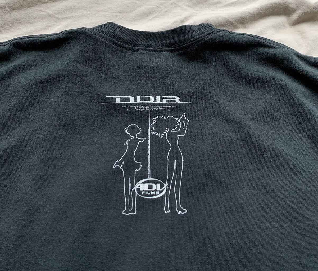 Anime Vintage 2001 Noir Anime Tee Size US XL / EU 56 / 4 - 2 Thumbnail