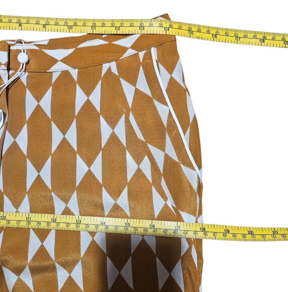 Tory Burch NWT Tory Burch Devi Pant Gold Diamond Tile Size 0 Size 25" / US 0 / IT 36 - 5 Thumbnail