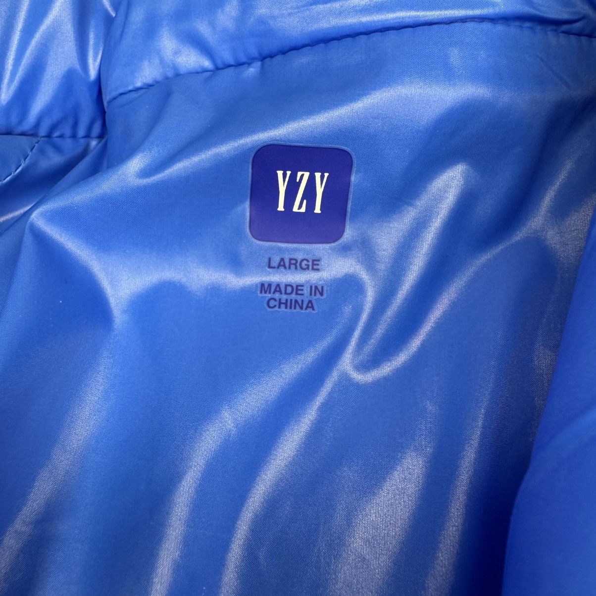 Gap × Yeezy YEEZY GAP Round Jacket Blue Large Brand New Size US L / EU 52-54 / 3 - 2 Thumbnail