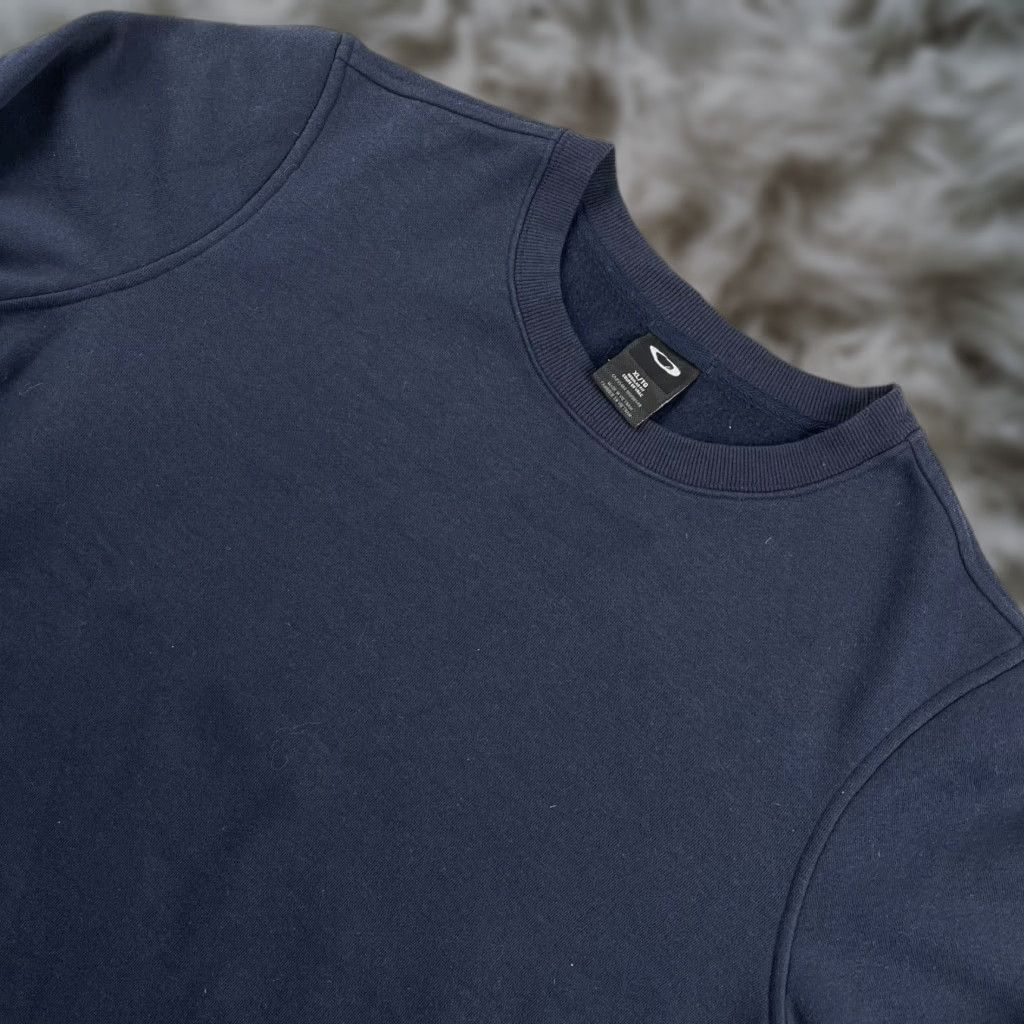 Oakley Oakley Men’s Sweatshirt Crew Neck XL Blue Cotton Blend Polyester Pullover Mens Size US XL / EU 56 / 4 - 1 Thumbnail