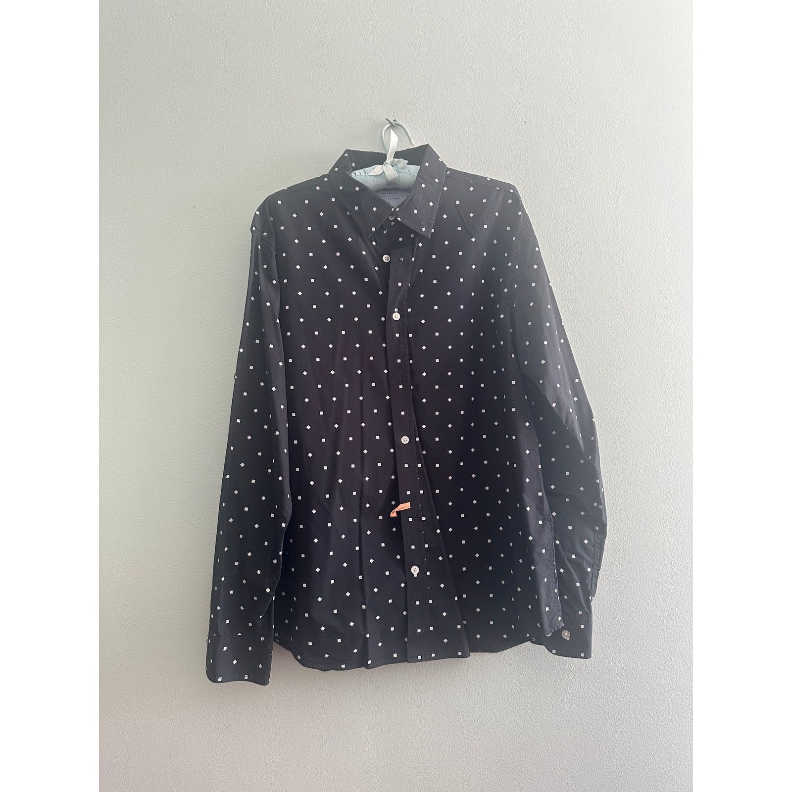Banana Republic Banana Republic navy polka dot slim fit button down size L Size US L / EU 52-54 / 3 - 2 Thumbnail