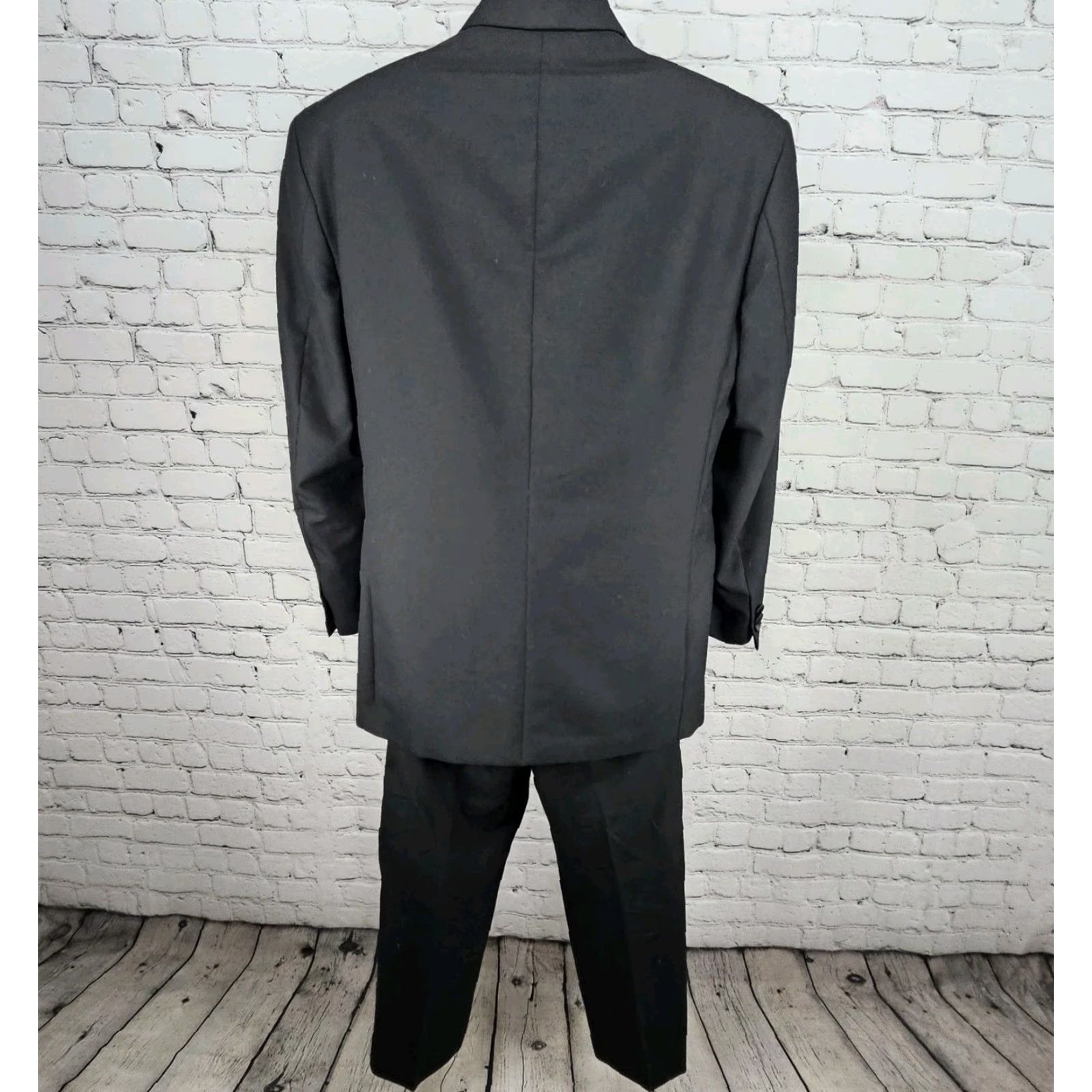 Vintage Doni Barassi Black Notch 1 Button Tuxedo Full Suit 2 Piece Set 38R/30R Men's Formal Wedding Party/Cocktail Classic Size 38R - 2 Thumbnail