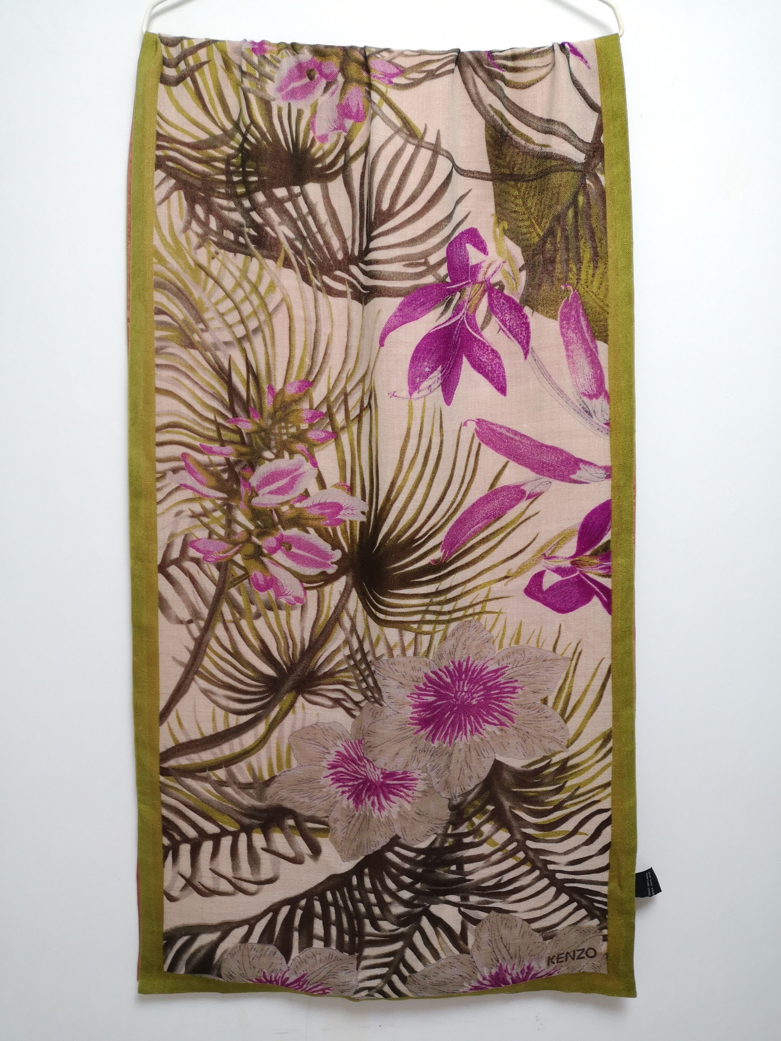 Kenzo Botanical Printed Wool Front Plain Pink Silk Back Scarf Size ONE SIZE - 1 Thumbnail