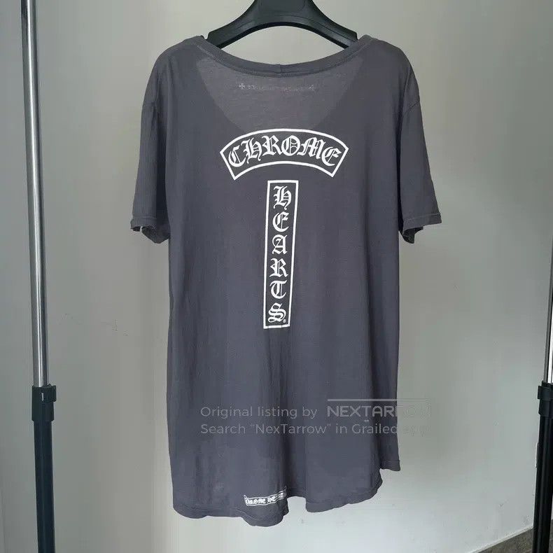 Chrome Hearts CHROME HEARTS Size L Grey horseshoe T-bar short sleeve Size US L / EU 52-54 / 3 - 2 Thumbnail
