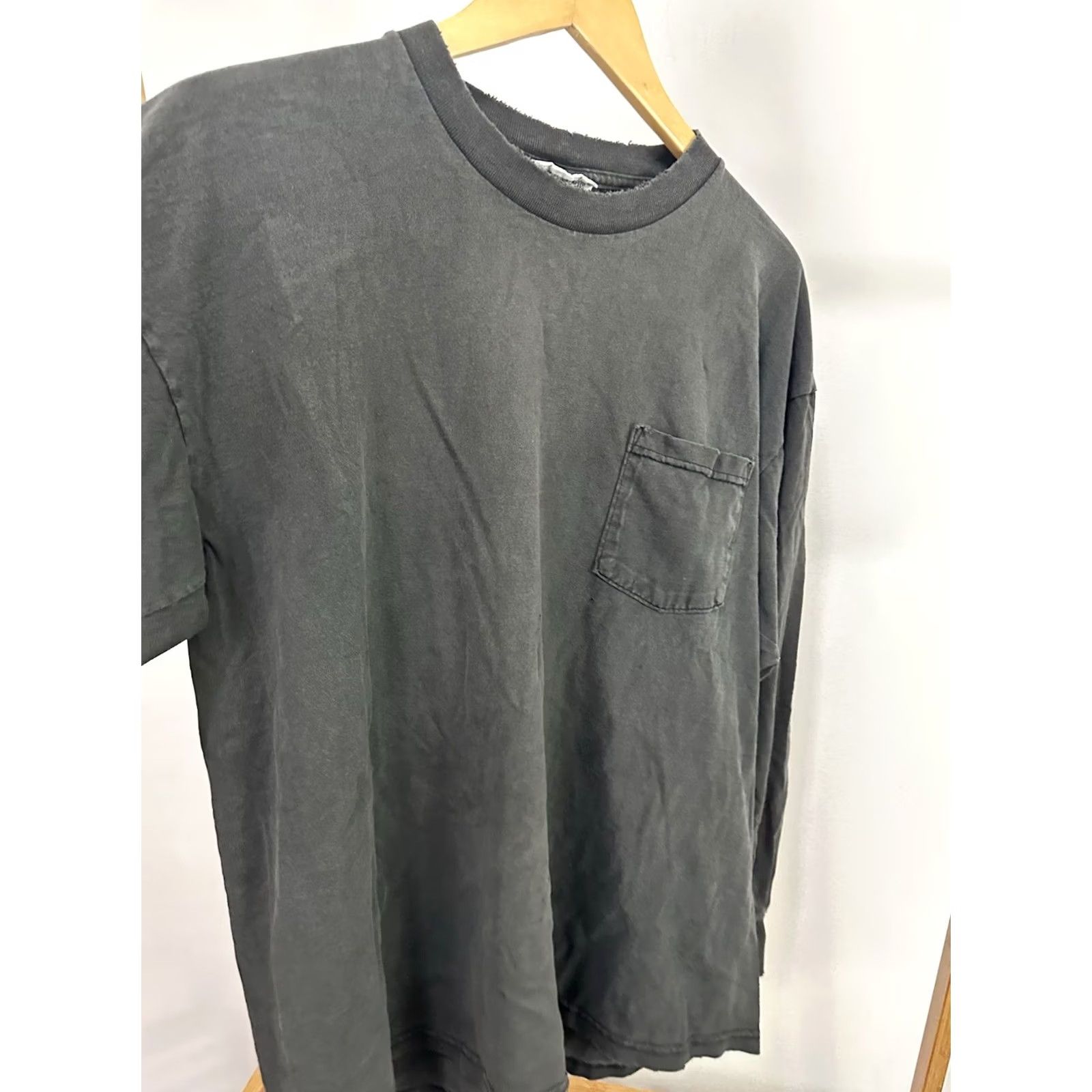 Lee VTG Lee Distressed Worn Cotton Blank Pocket Long Sleeve BOXY T-Shirt XL USA Men Size US XL / EU 56 / 4 - 4 Thumbnail