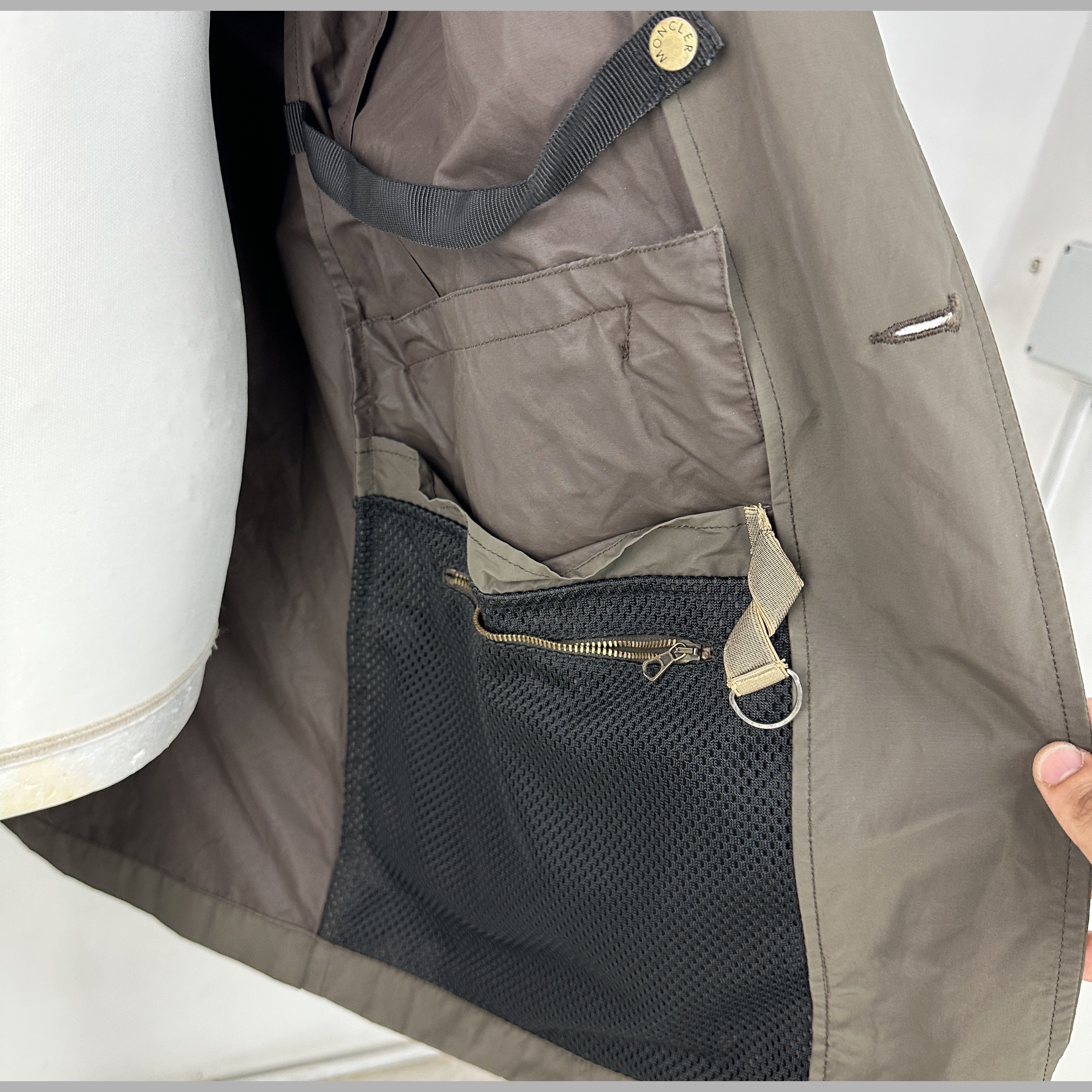 Moncler Trench Moncler – 3 Size US L / EU 52-54 / 3 - 5 Thumbnail