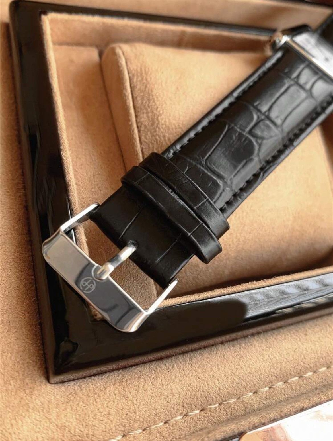 Japanese Brand × Vintage 2000s Vintage Style Stainless Steel Quartz Square Watch Size ONE SIZE - 4 Thumbnail
