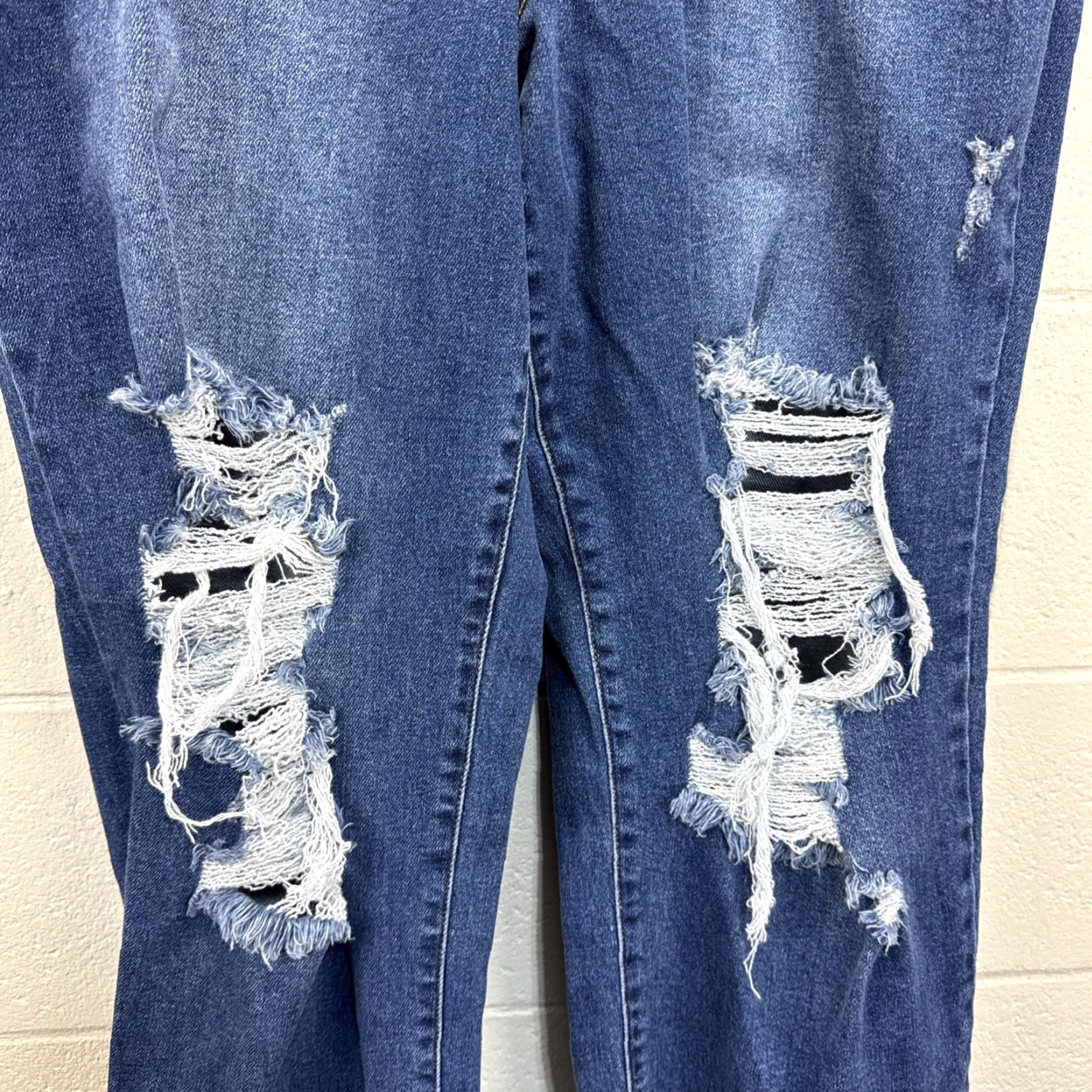 Vintage Judy Blue Jeans 16W 5-Pocket Distressed Wide Leg High Rise Medium Wash Denim Stretch Classic Blue Women Adults Jeans Size 38" / US 16 / IT 52 - 5 Thumbnail