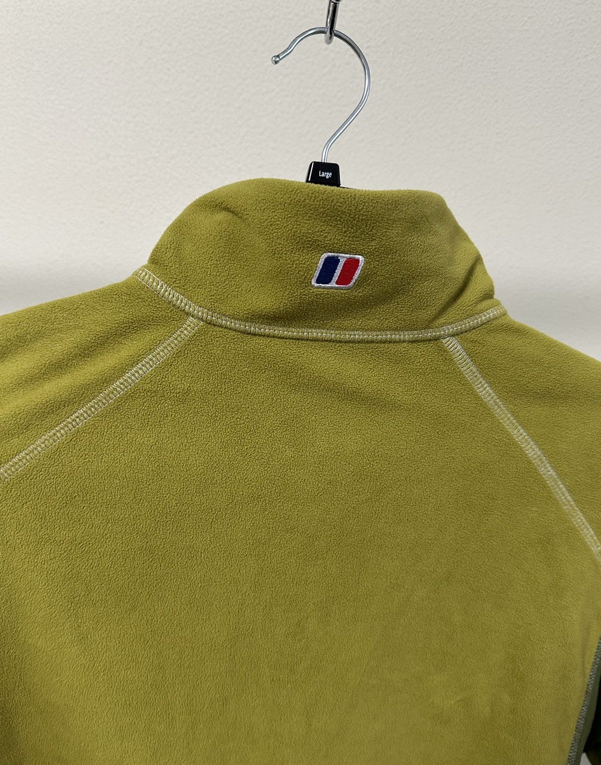 Berghaus Berghaus Fleece Pullover Khaki Green Size S Perfect Conditio Size US S / EU 44-46 / 1 - 5 Thumbnail