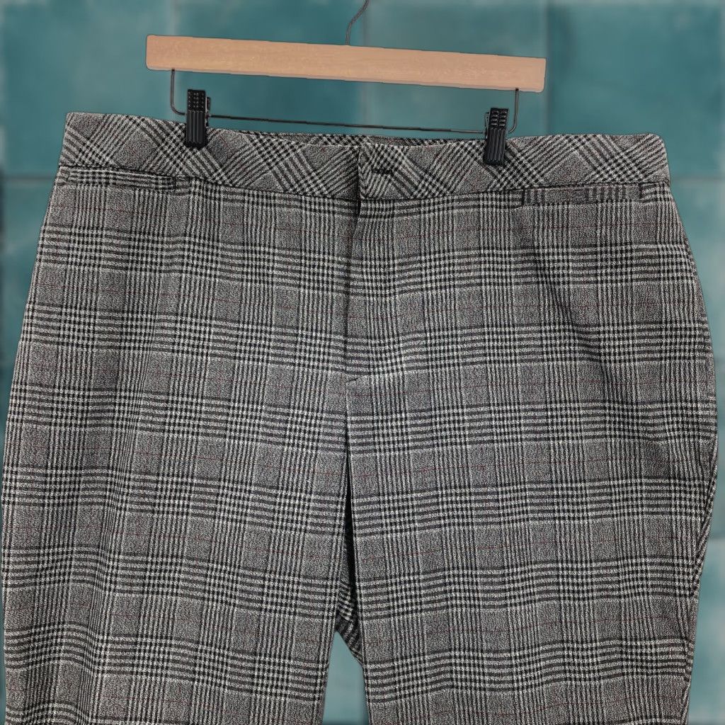 Vintage CJ Banks Dress Pants Women's Plus 22W Gray Plaid Stretch Slim Leg Career Casual Pants Size 40" / US 18 - 1 Thumbnail