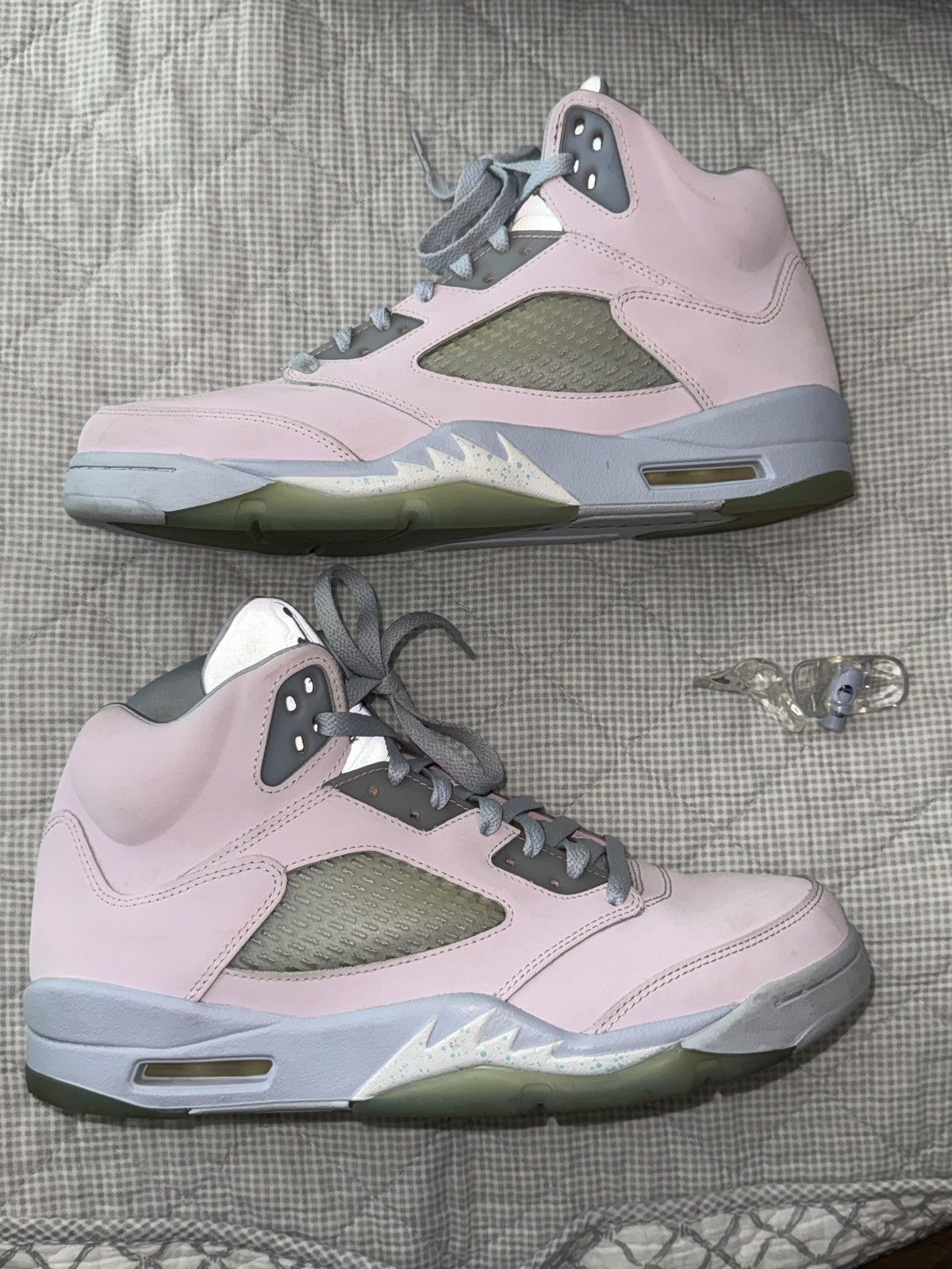 Jordan Brand Air Jordan 5 Retro ‘ Easter 2022 ‘ Size US 10 / EU 43 - 1 Thumbnail