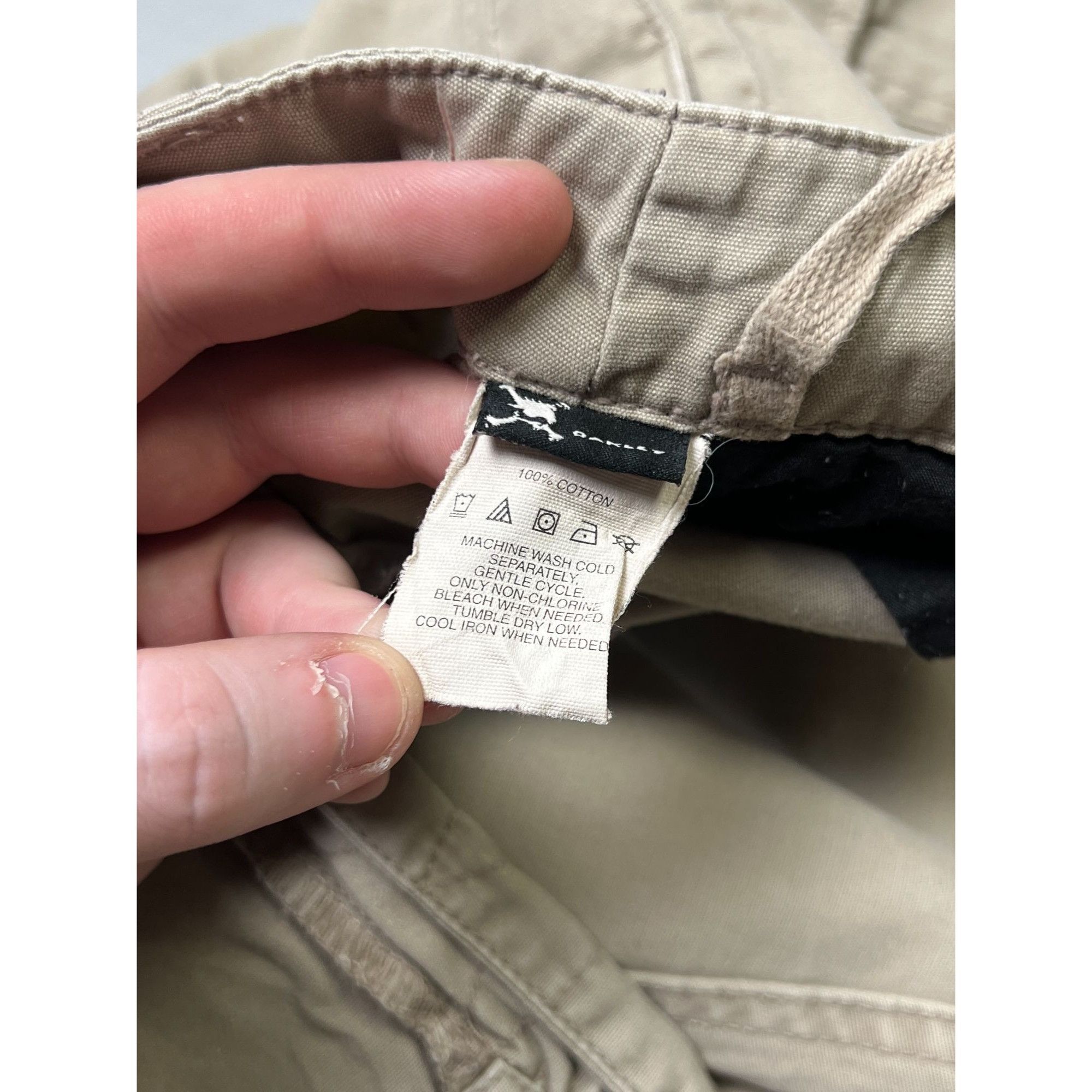 Oakley Oakley Vintage Distressed Cargo Pants (Y1035) Size US 34 / EU 50 - 16 Thumbnail