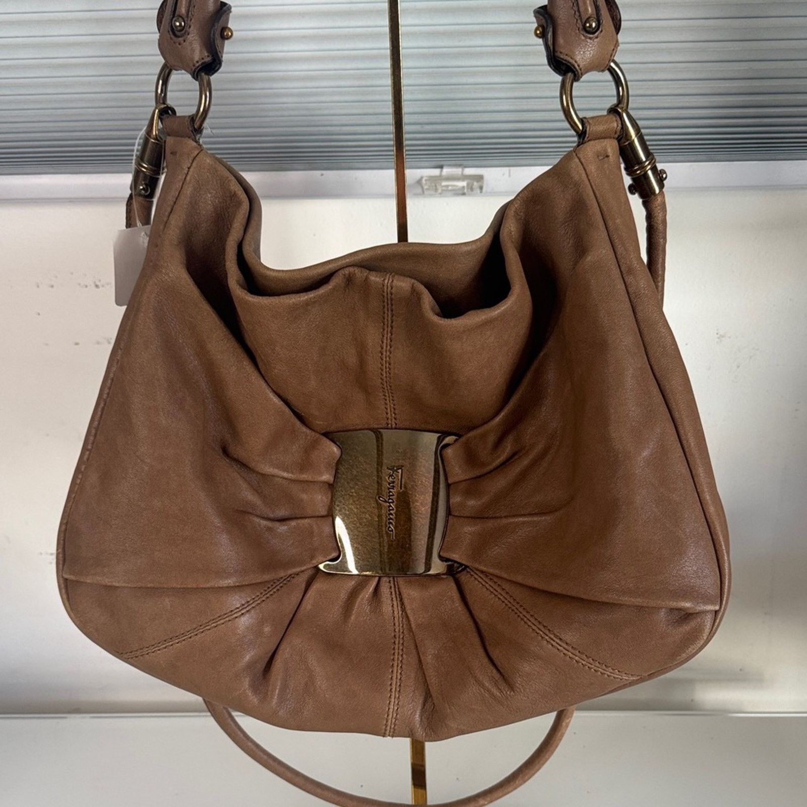 Salvatore Ferragamo Salvatore Ferragamo Vintage Gancini Leather Hobo Bag – Tan Size ONE SIZE - 1 Thumbnail