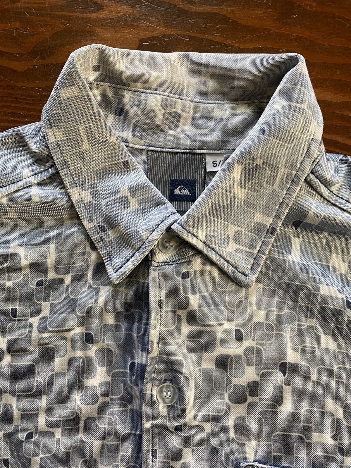 Quiksilver Vintage Y2K’s Quiksilver Polyester Like Squares Button Up Size US S / EU 44-46 / 1 - 9 Thumbnail