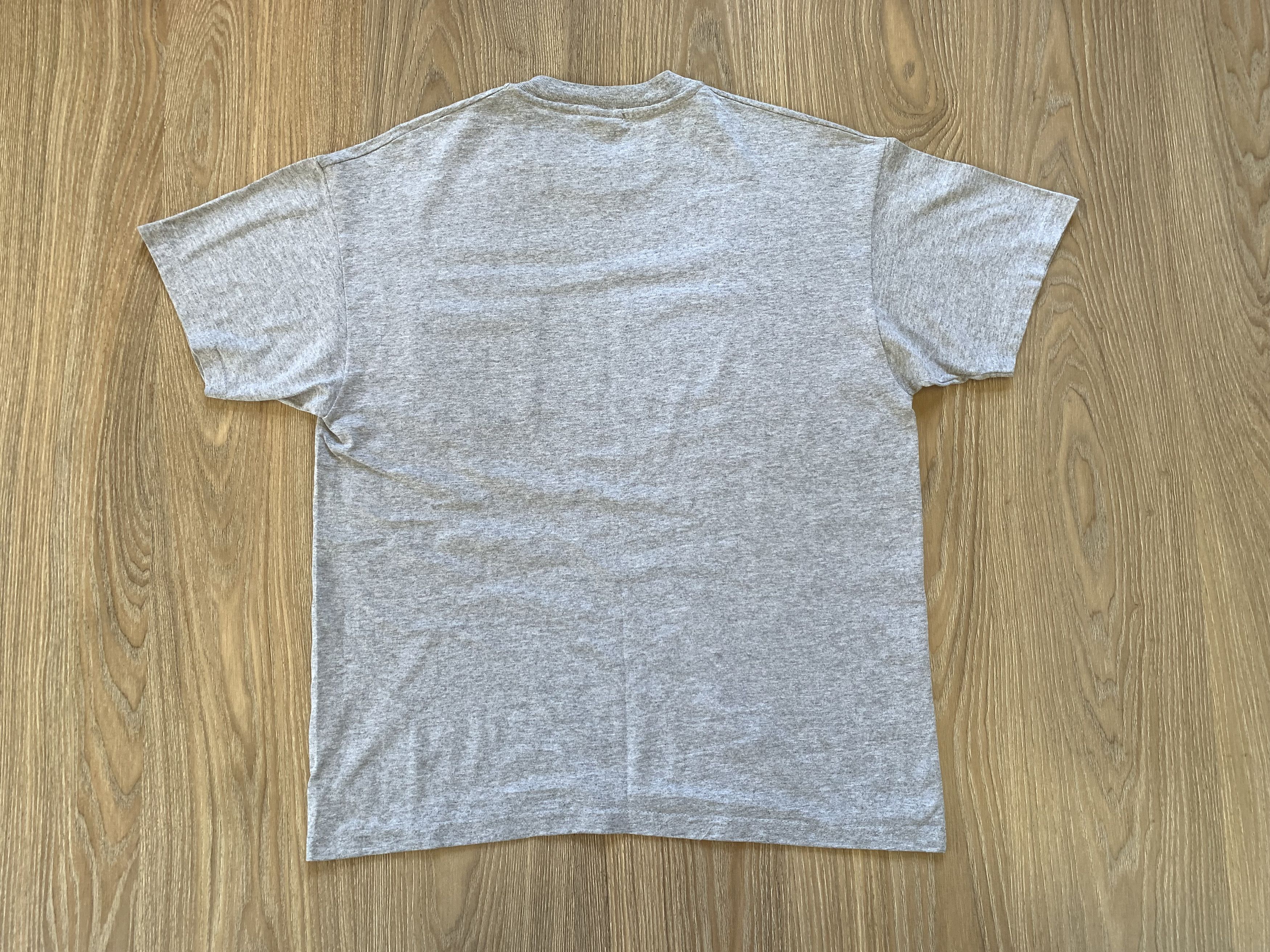 Hanes × Vintage Vintage Hanes Grey Basic Pocket T Shirt Size US M / EU 48-50 / 2 - 3 Thumbnail