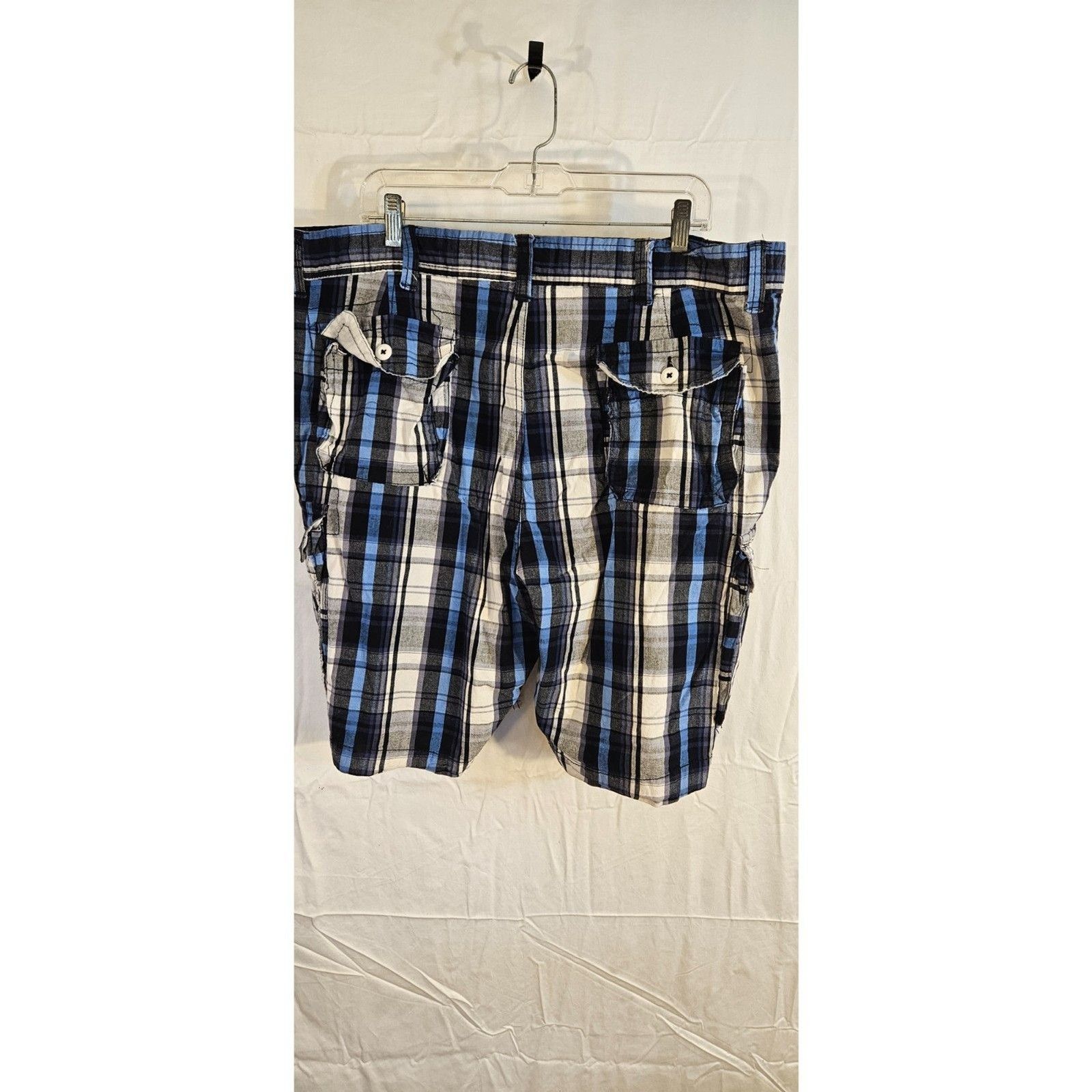 Other Men's Cargo Shorts by Foundry -- ITEM #3280 Size US 44 / EU 60 - 2 Thumbnail