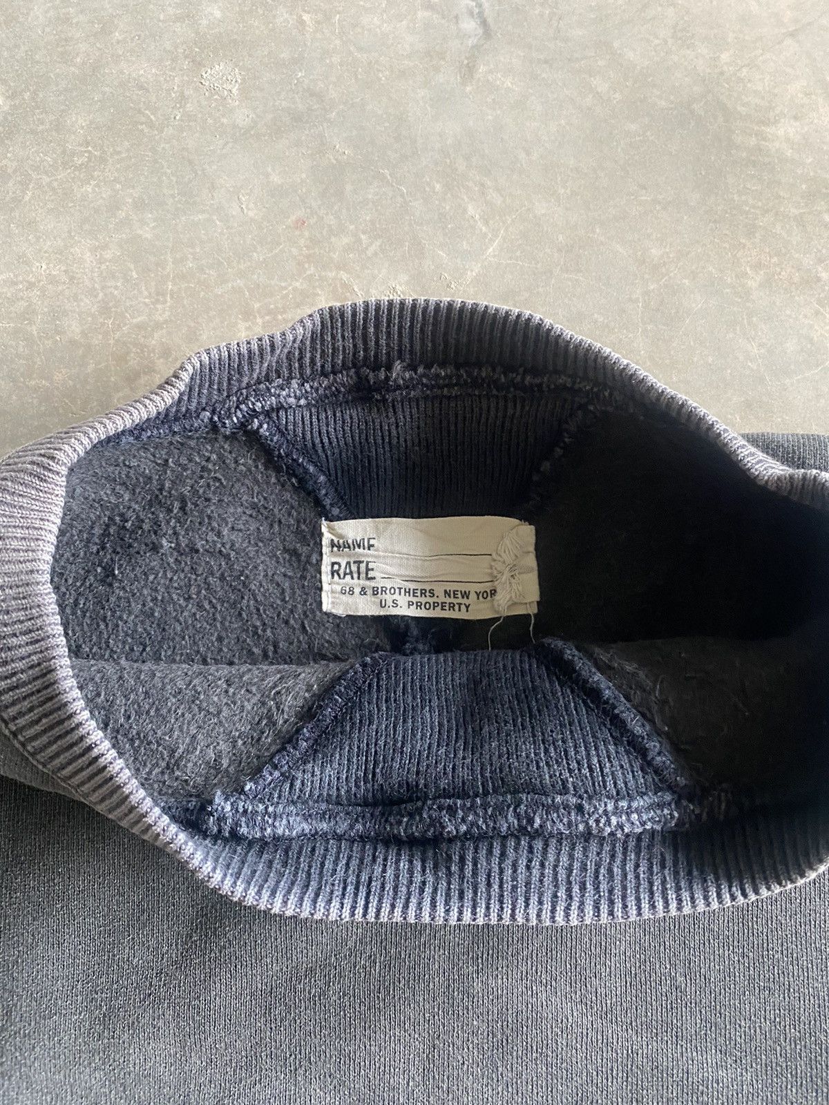 Vintage US PROPERTY MILITARY CREWNECK SWEATSHIRT 90s 80s WW2 Size US M / EU 48-50 / 2 - 6 Thumbnail