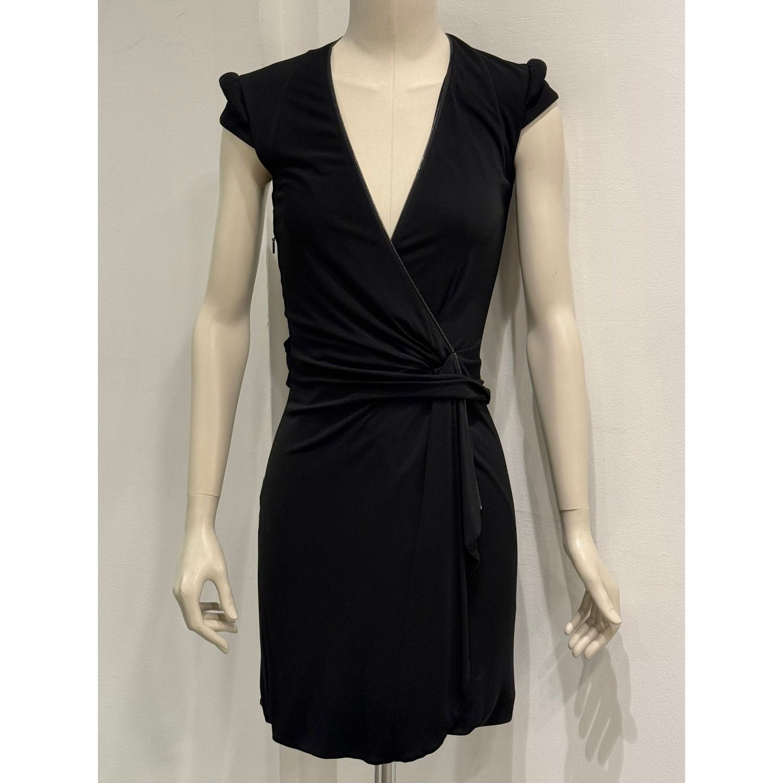 Gucci 2009 Gucci full zipper dress Size S / US 4 / IT 40 - 1 Thumbnail