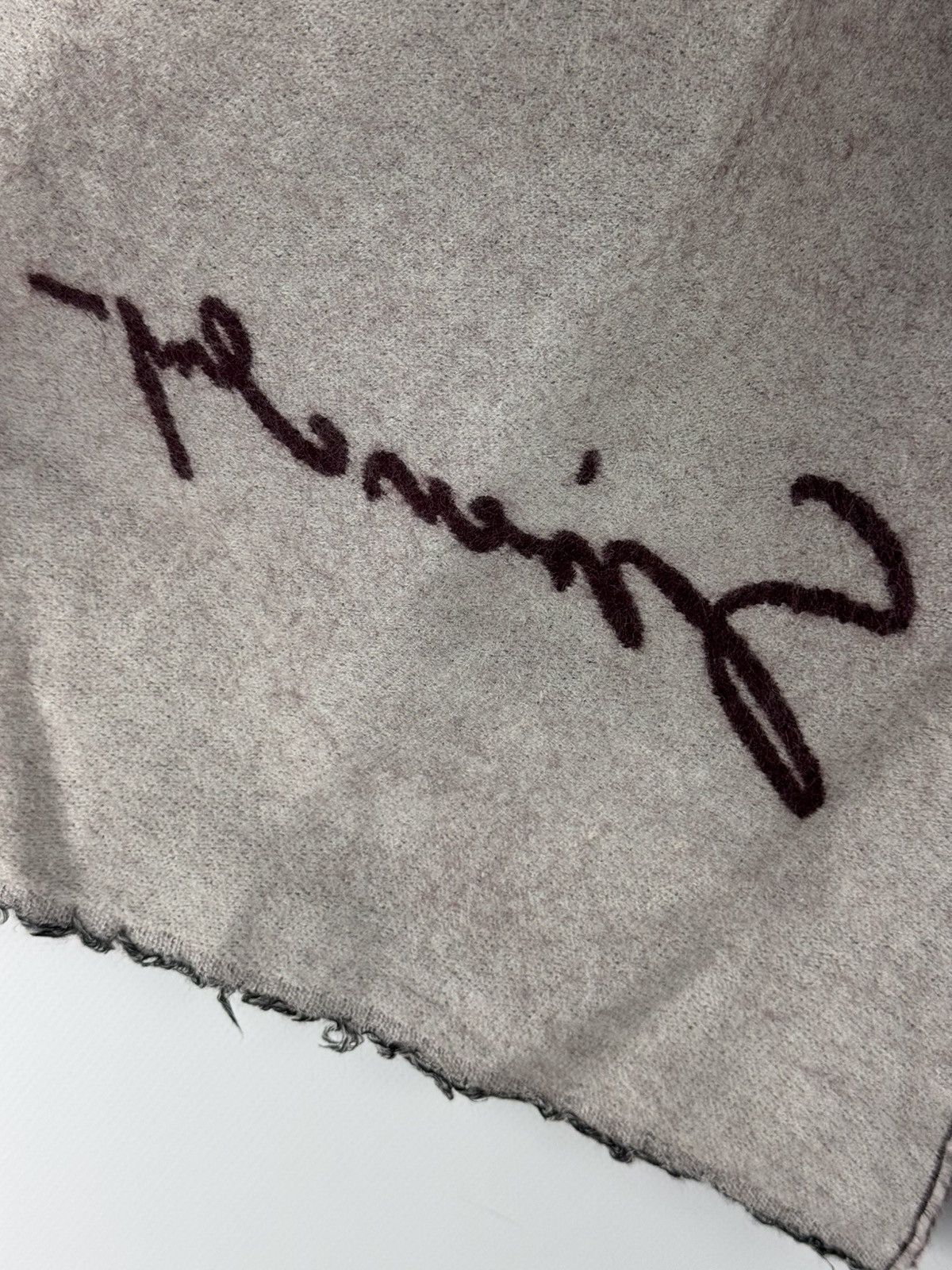 Givenchy GIVENCHY Signature Logo Unisex Bi Color Wool Silk Scarf Size ONE SIZE - 4 Thumbnail