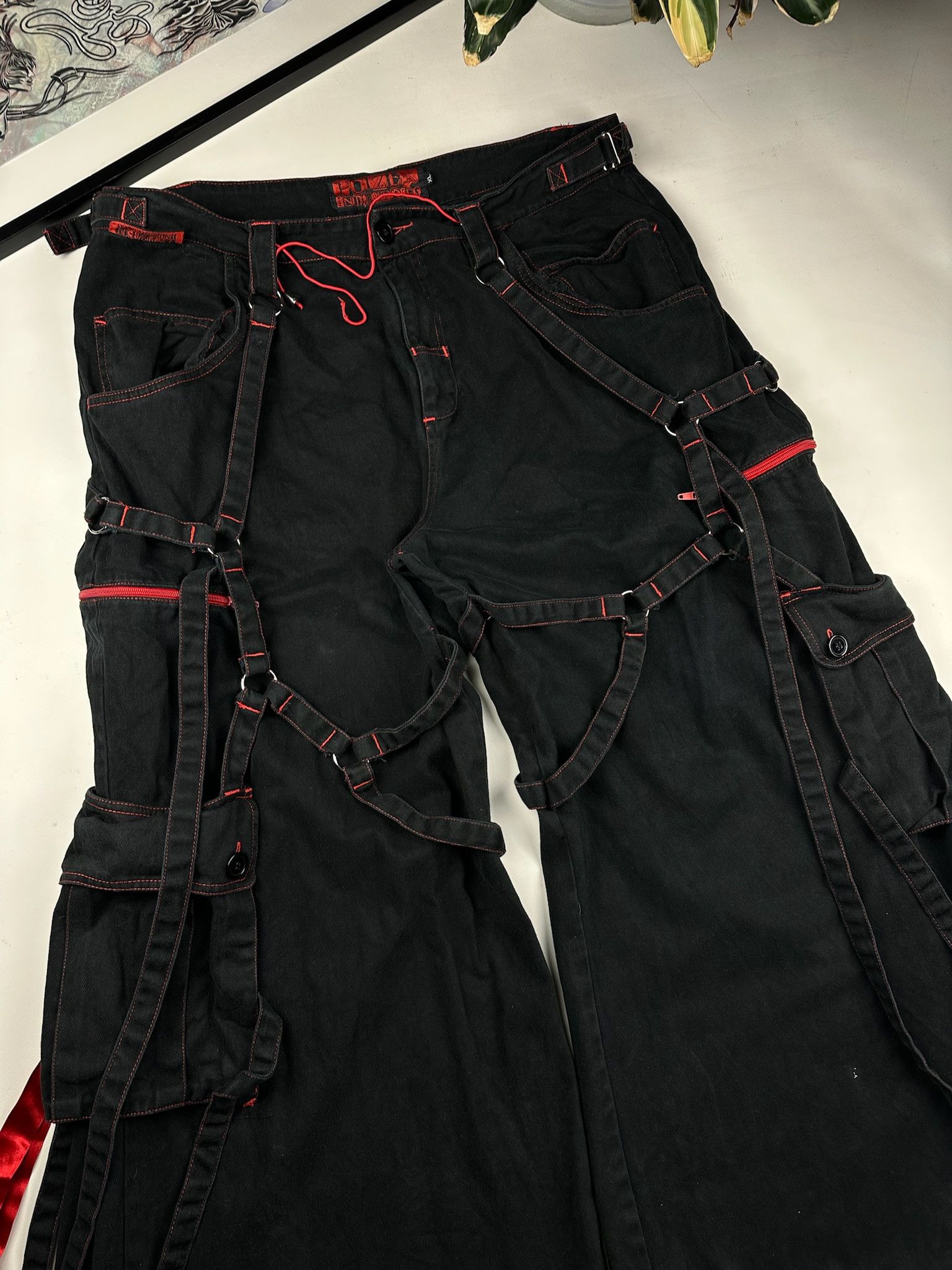 Rare Vintage Criminal Damage Bondage parachute Cargo Pants