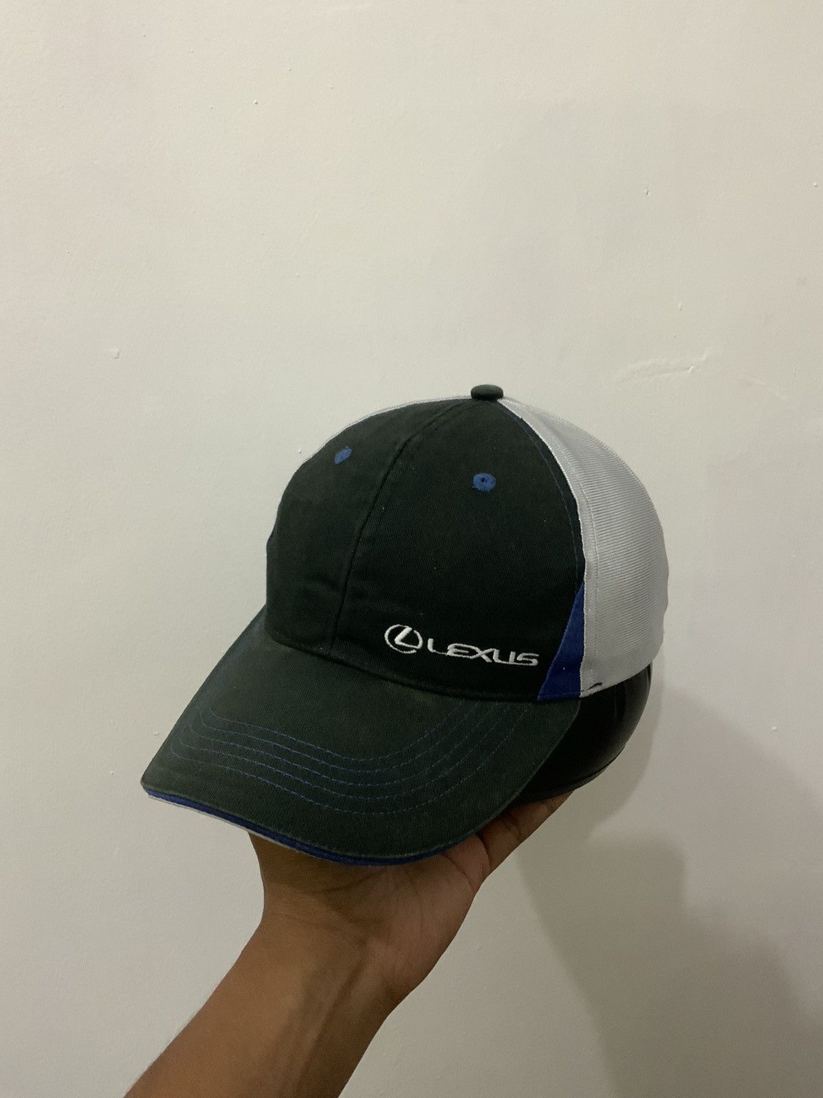 Japanese Brand Lexus Hat Size ONE SIZE - 1 Thumbnail