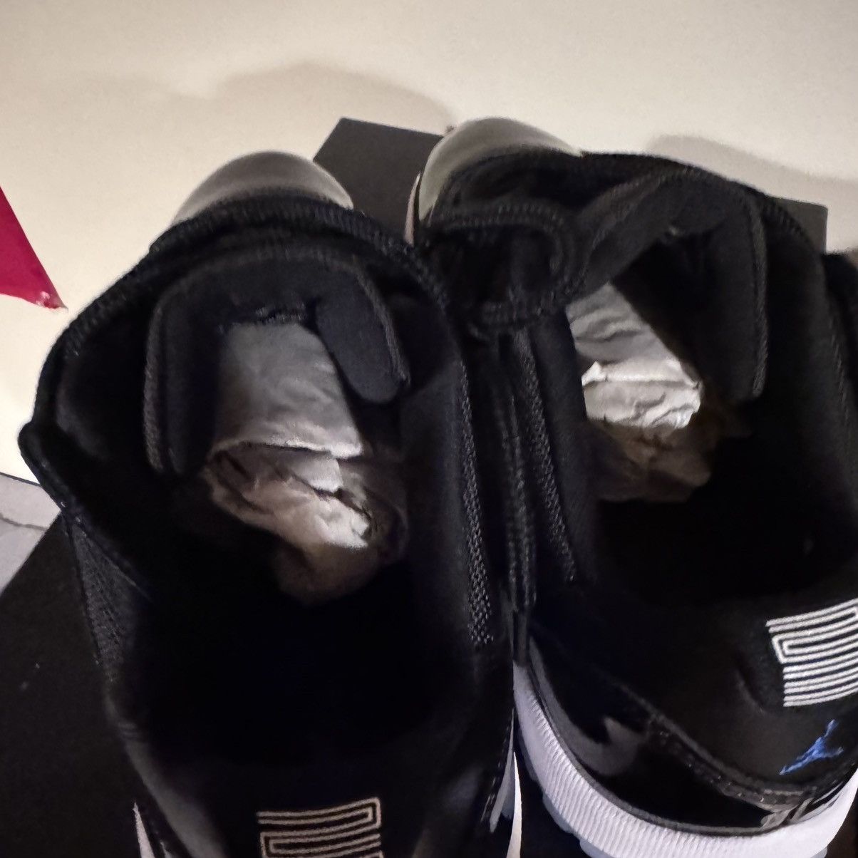 Jordan Brand Jordan 11 Low Space Jam Size US 8.5 / EU 41-42 - 6 Thumbnail