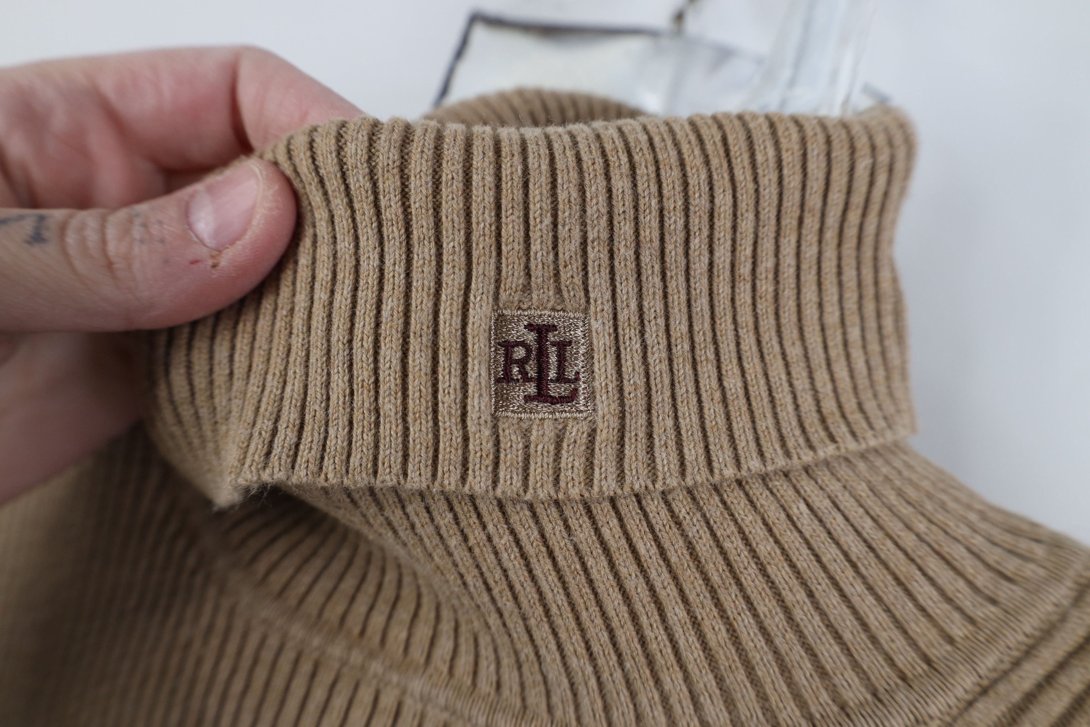 Ralph Lauren Vintage 90s Ralph Lauren Ribbed Knit Turtleneck Sweater Size M / US 6-8 / IT 42-44 - 5 Thumbnail