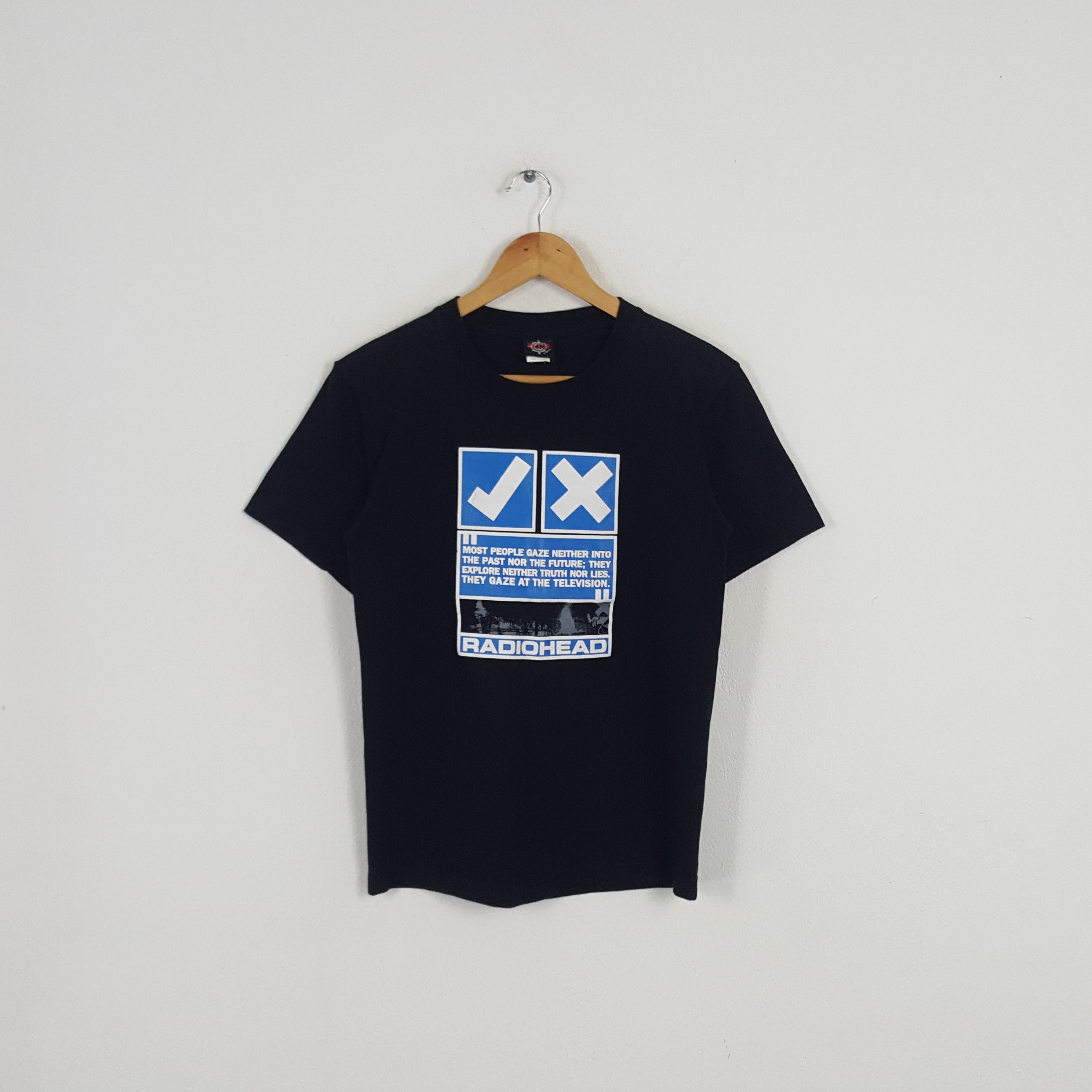 Band Tees × Vintage Vintage Radiohead British Rock Band Tshirt Size US S / EU 44-46 / 1 - 1 Thumbnail