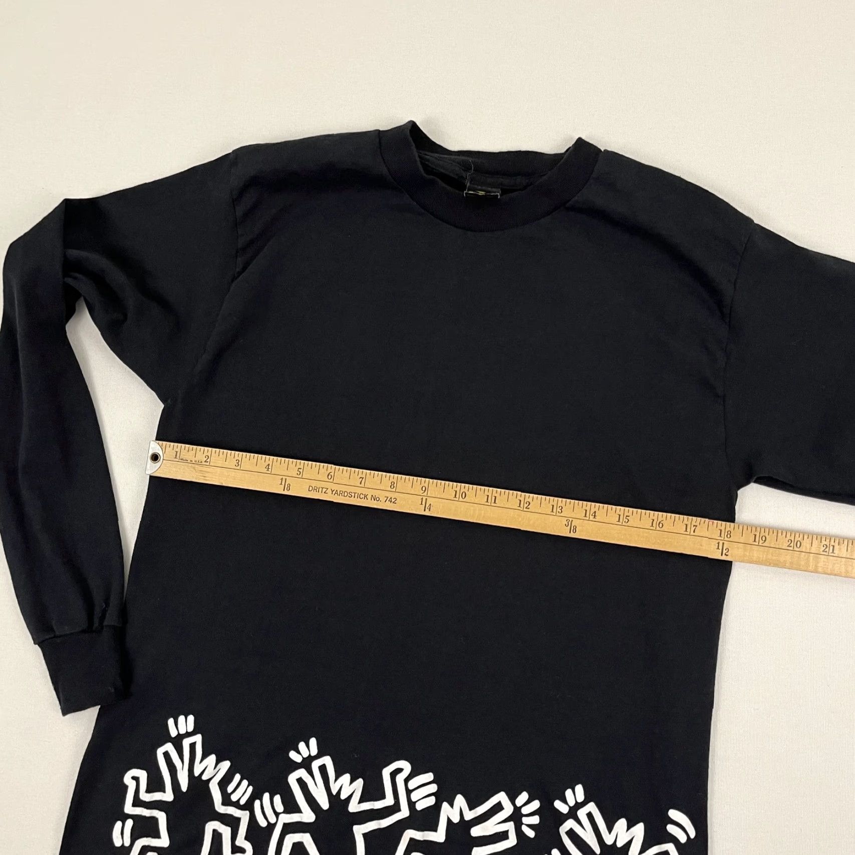 Anvil VINTAGE Keith Haring Shirt Mens M/L Black Dancing Dogs Graphic Wrap Around Anvil 90s Size US M / EU 48-50 / 2 - 5 Thumbnail