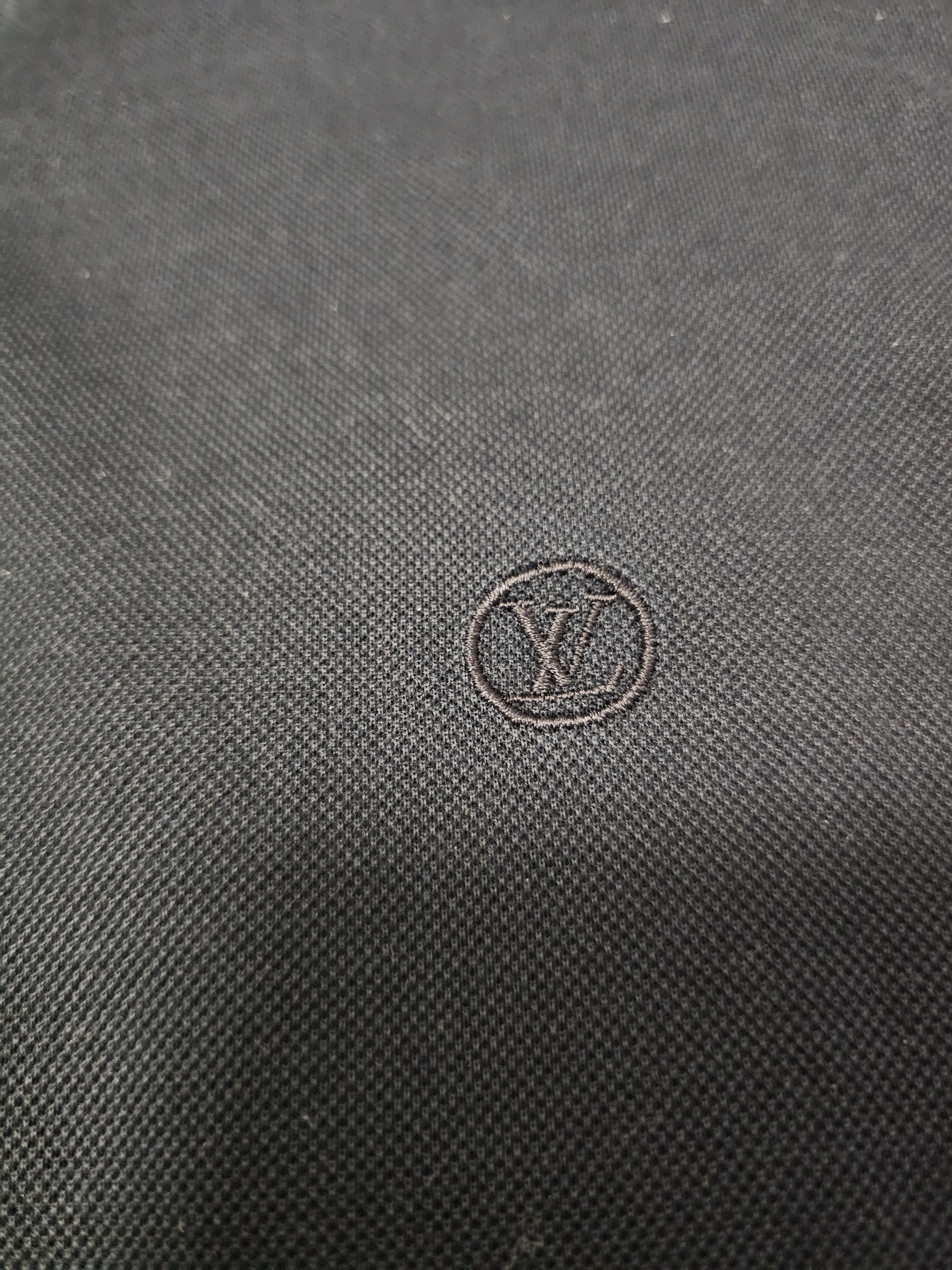 Louis Vuitton Louis Vuitton Men's Polo Shirt Navy Blue Size XL Size US XL / EU 56 / 4 - 2 Thumbnail