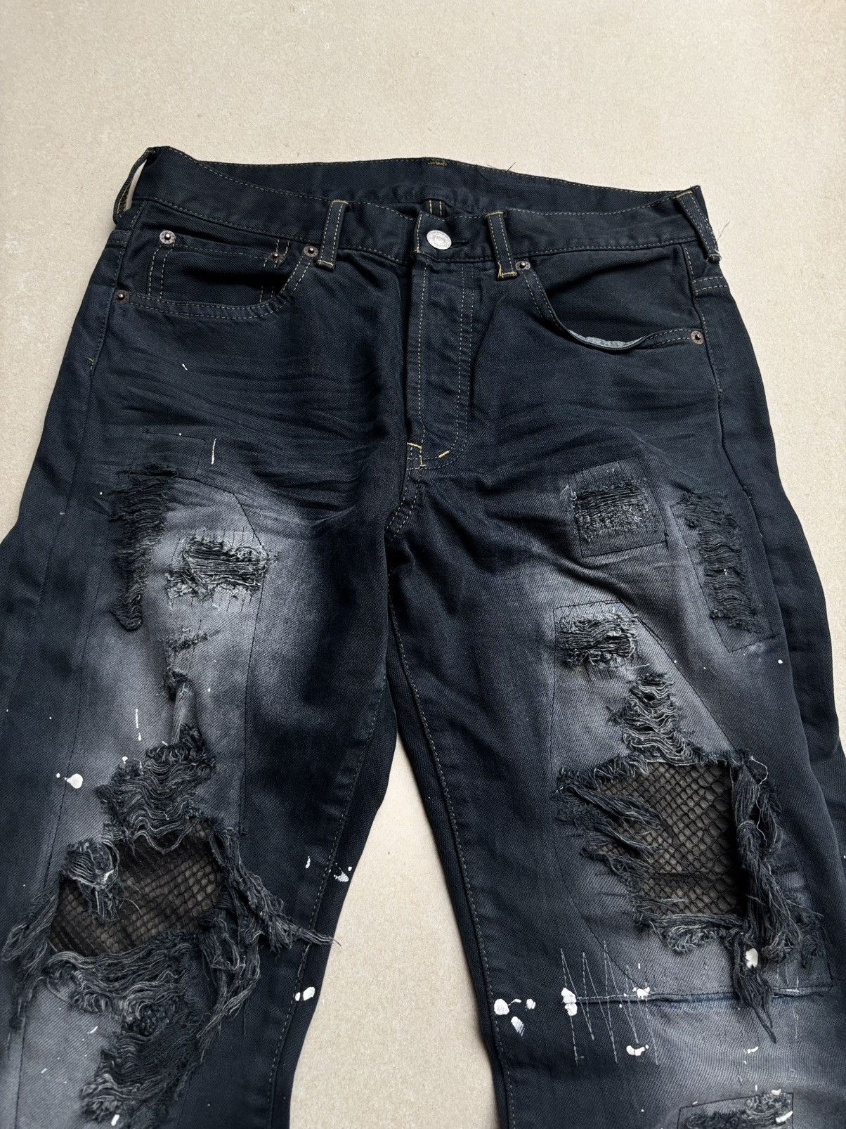 Japanese Brand TAKEO KIKUCHI distressed flare jeans Size US 28 / EU 44 - 2 Thumbnail