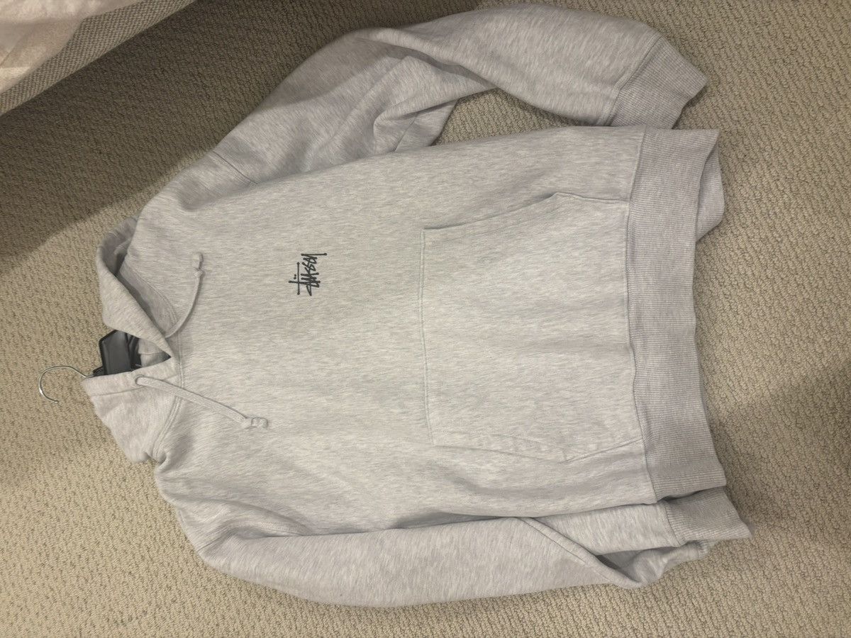 Stussy gray large stussy hoodie Size US L / EU 52-54 / 3 - 1 Thumbnail
