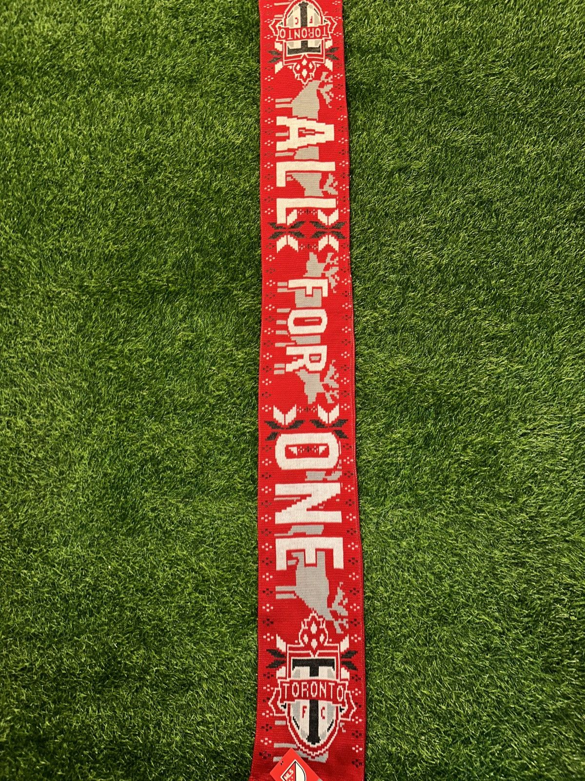 Other MLS Toronto FC soccer scarf Size ONE SIZE - 2 Thumbnail