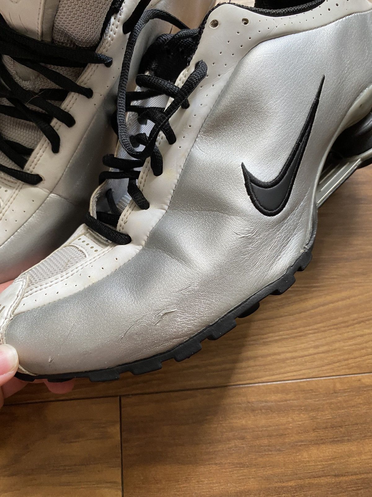 Nike Nike Shox R4 OG Silver Vintage,Drill,Y2k Size US 12.5 / EU 45-46 - 6 Thumbnail